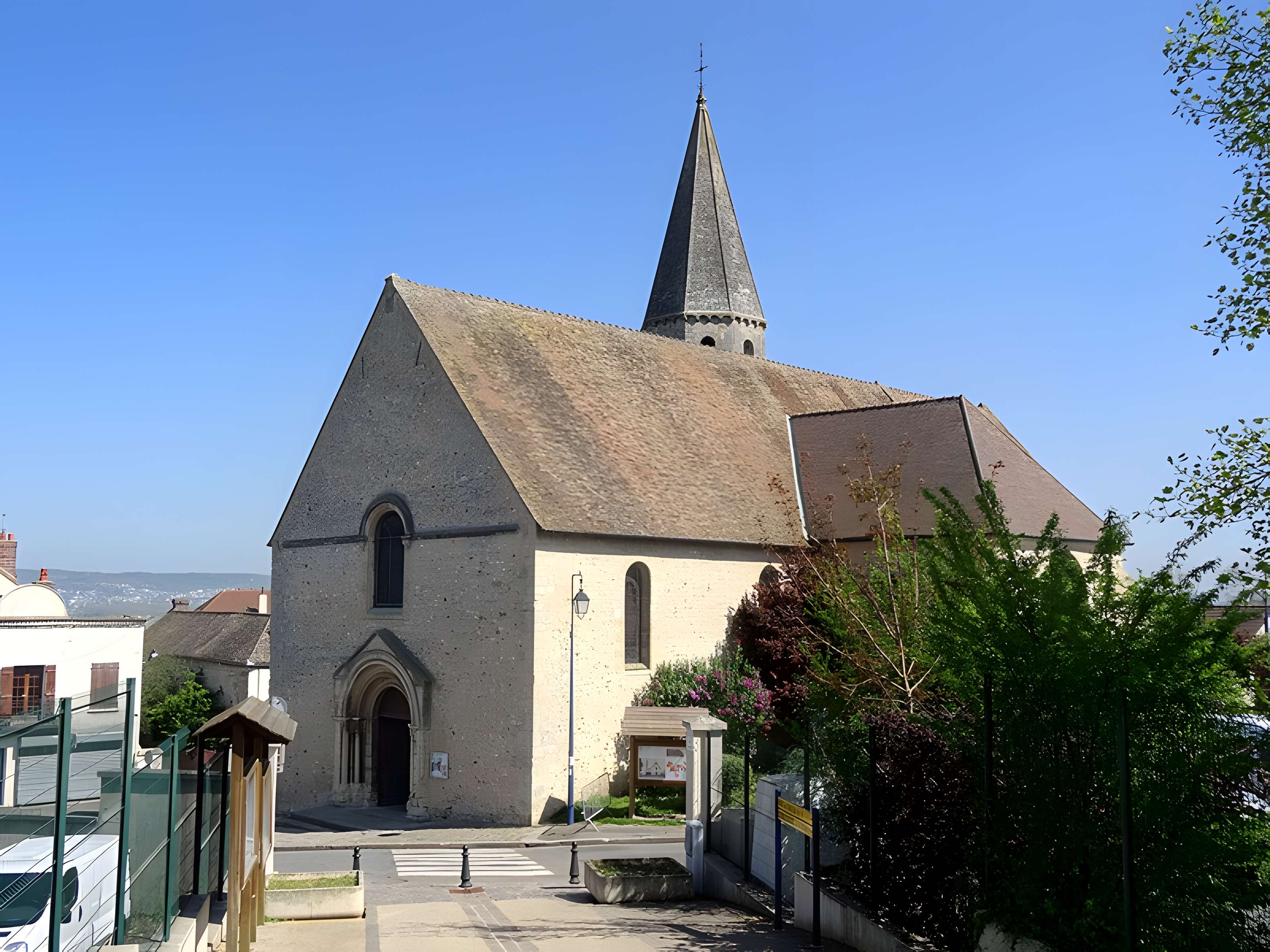 Église Saint-Béat d'Épône