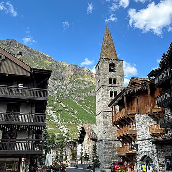 Photo de Église Saint-Bernard-des-Alpes de Val-dIsère