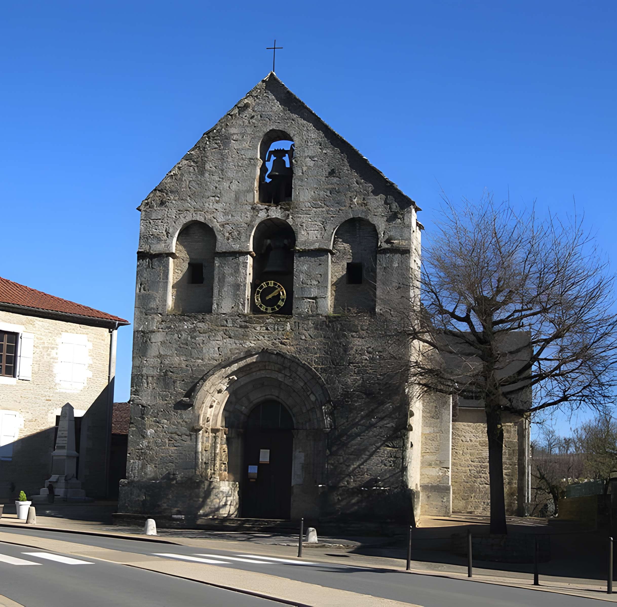 Église Saint-Blaise de Lavergne