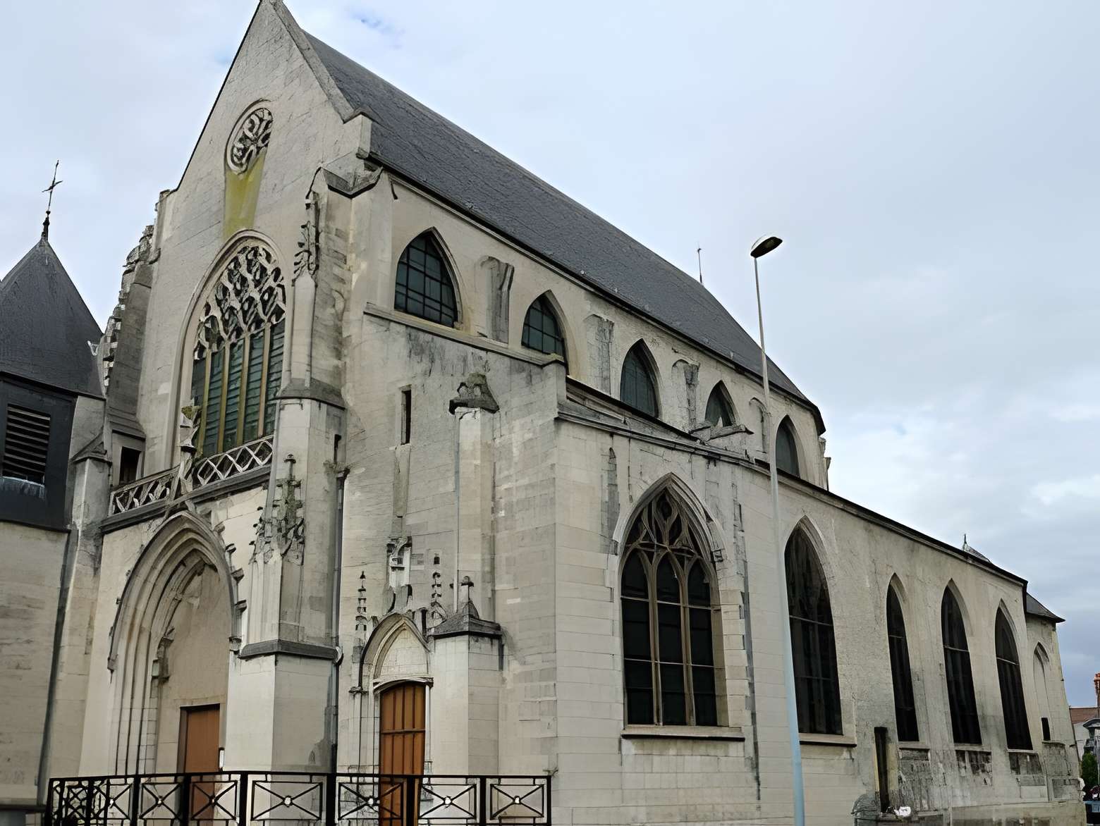 Église Saint-Bonnet de Bourges 