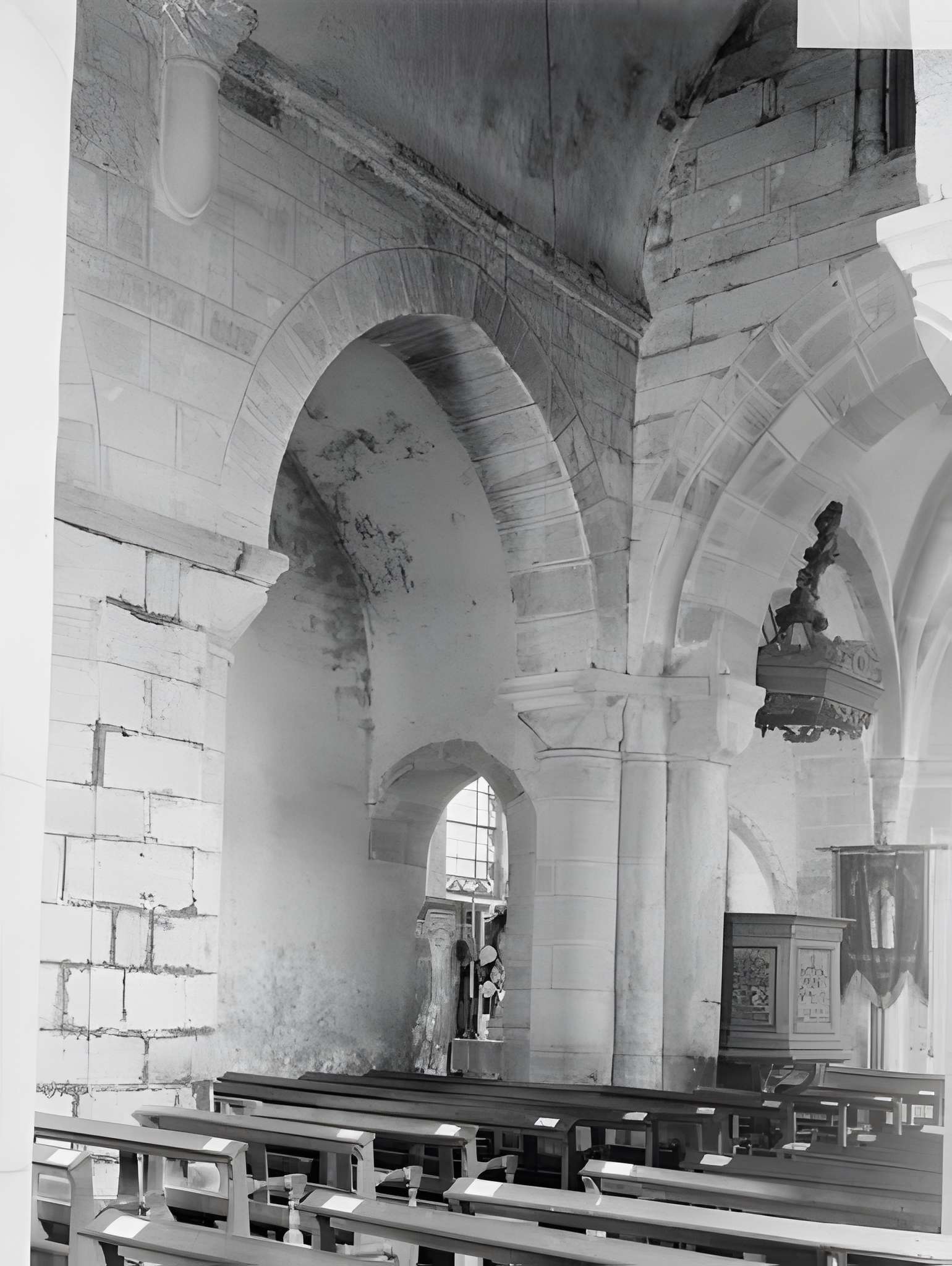 Église Saint-Brice d'Isches