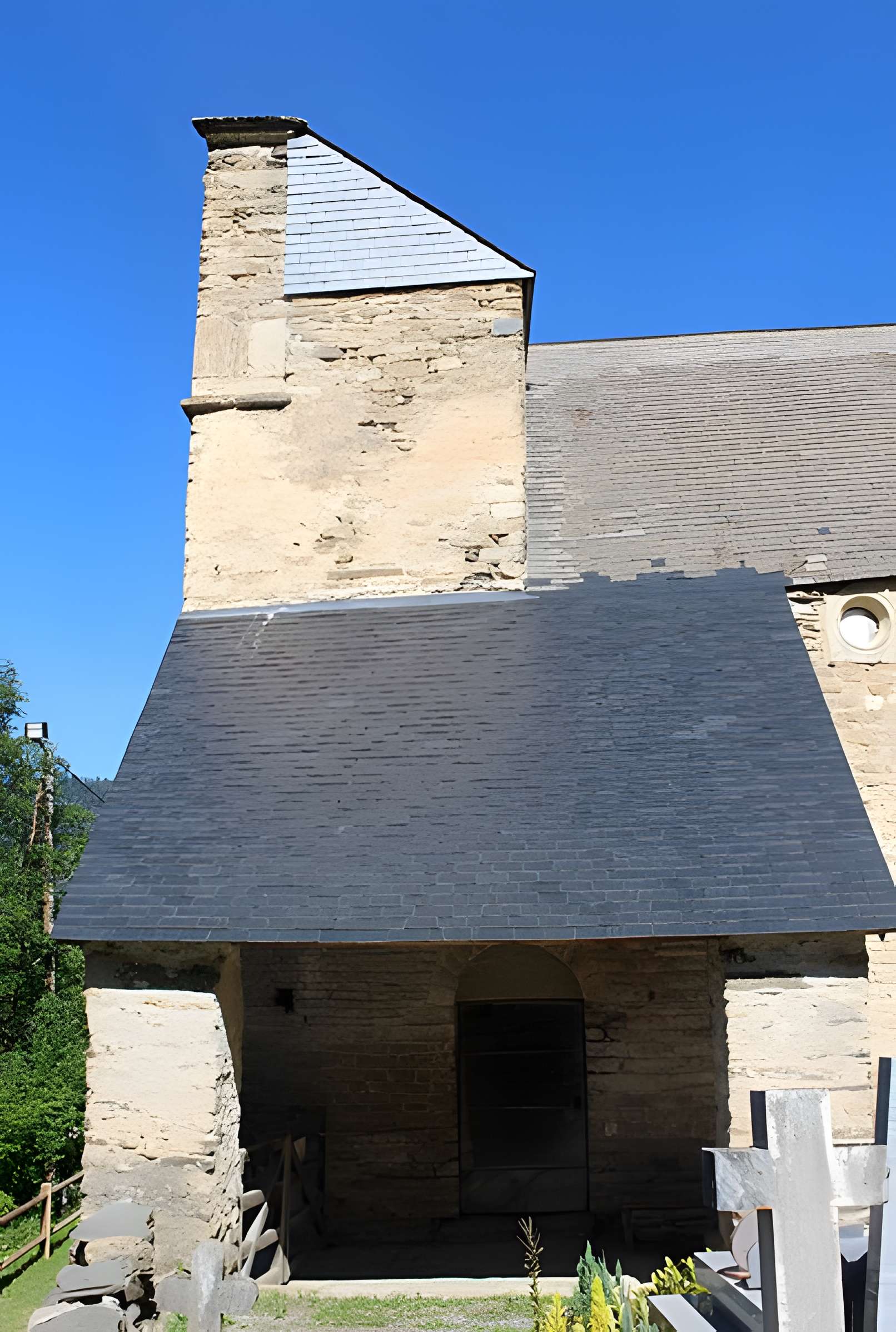 Église Saint-Calixte de Cazaux-Fréchet-Anéran-Camors