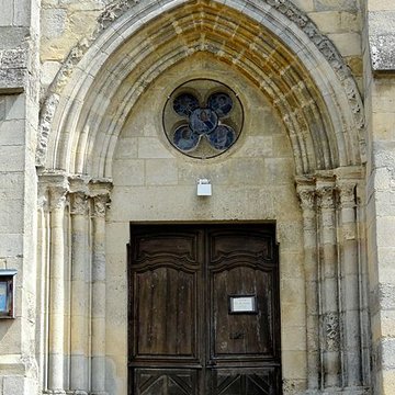 Église Saint-Caprais de Grisy-les-Plâtres