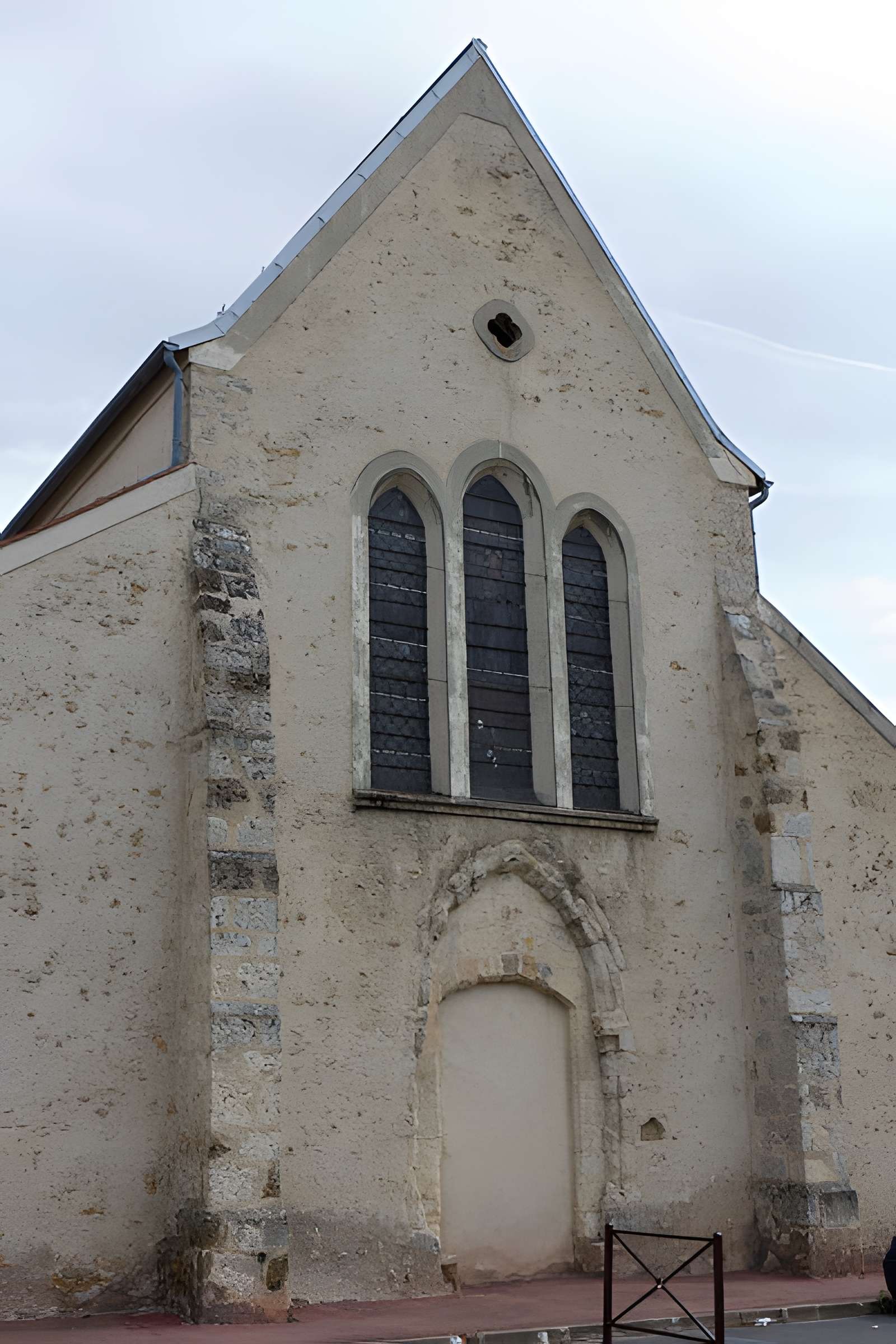Église Saint-Caprais de Saint-Vrain