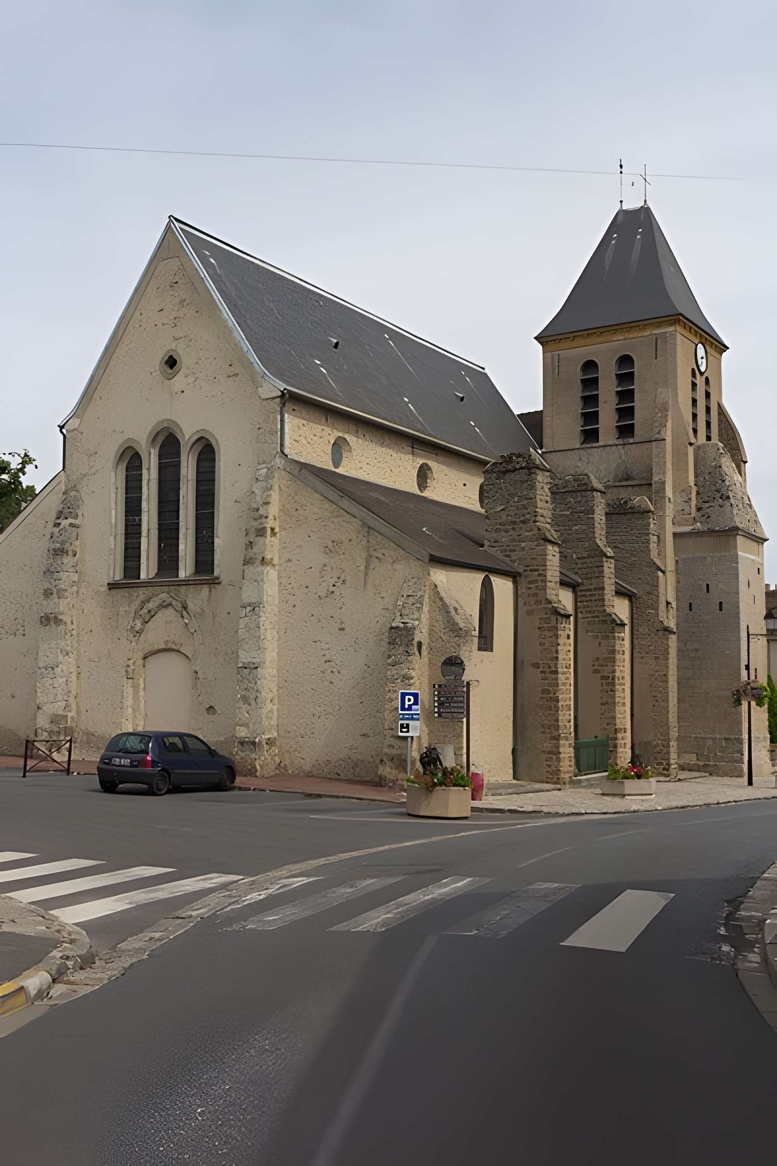 Église Saint-Caprais de Saint-Vrain