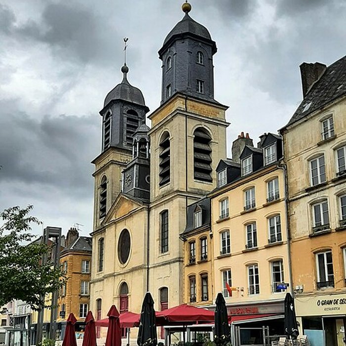 Photo de Église Saint-Charles-Borromée de Sedan