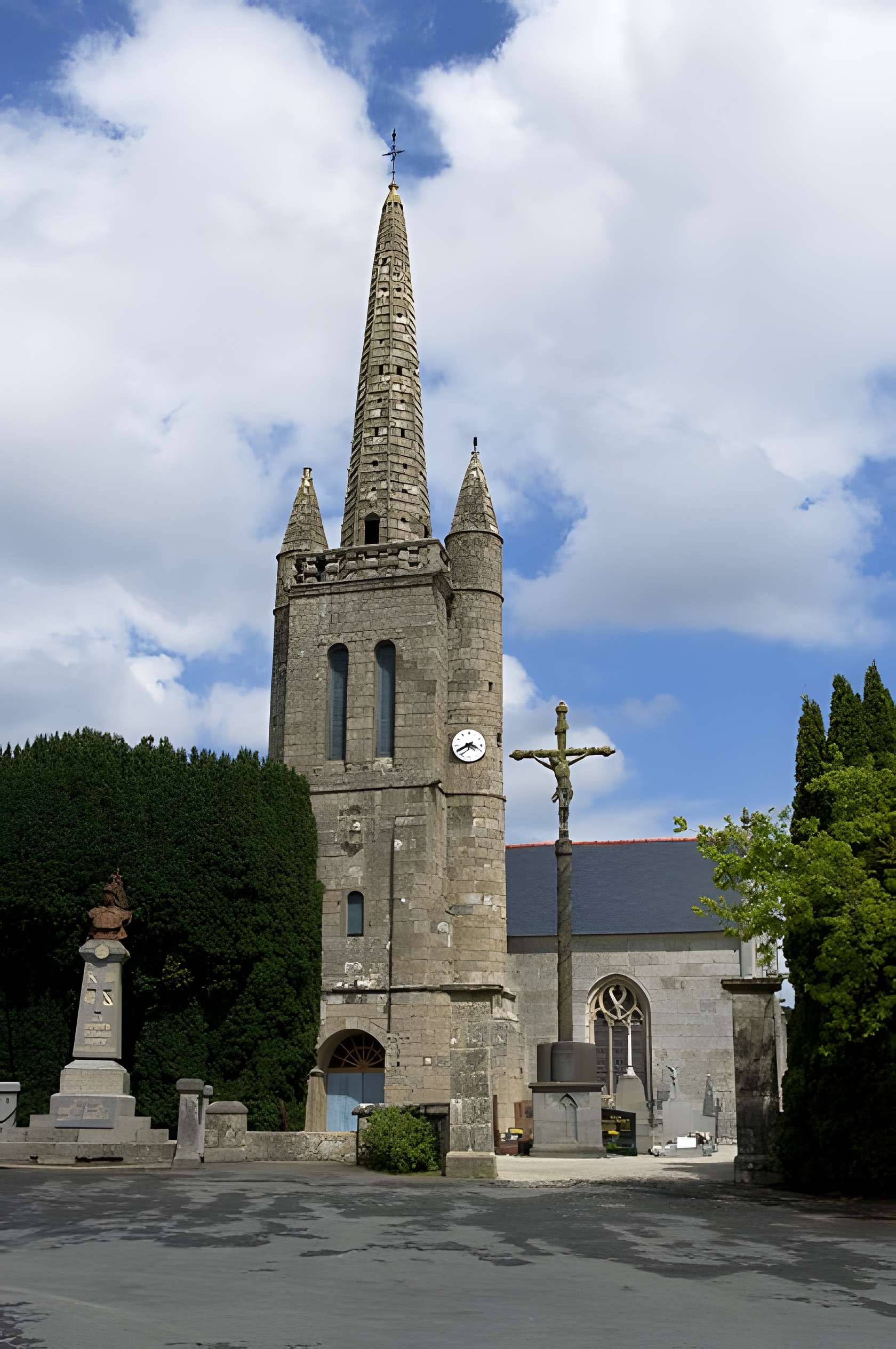 Église Saint-Chéron de Cavan 