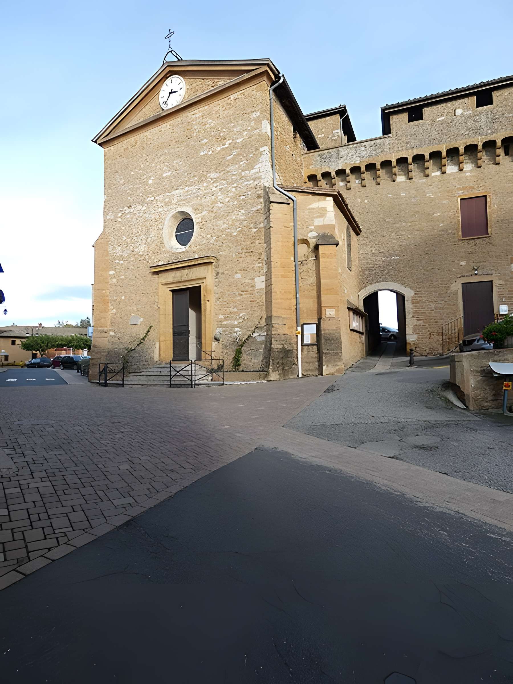 Église Saint-Christophe de Charnay
