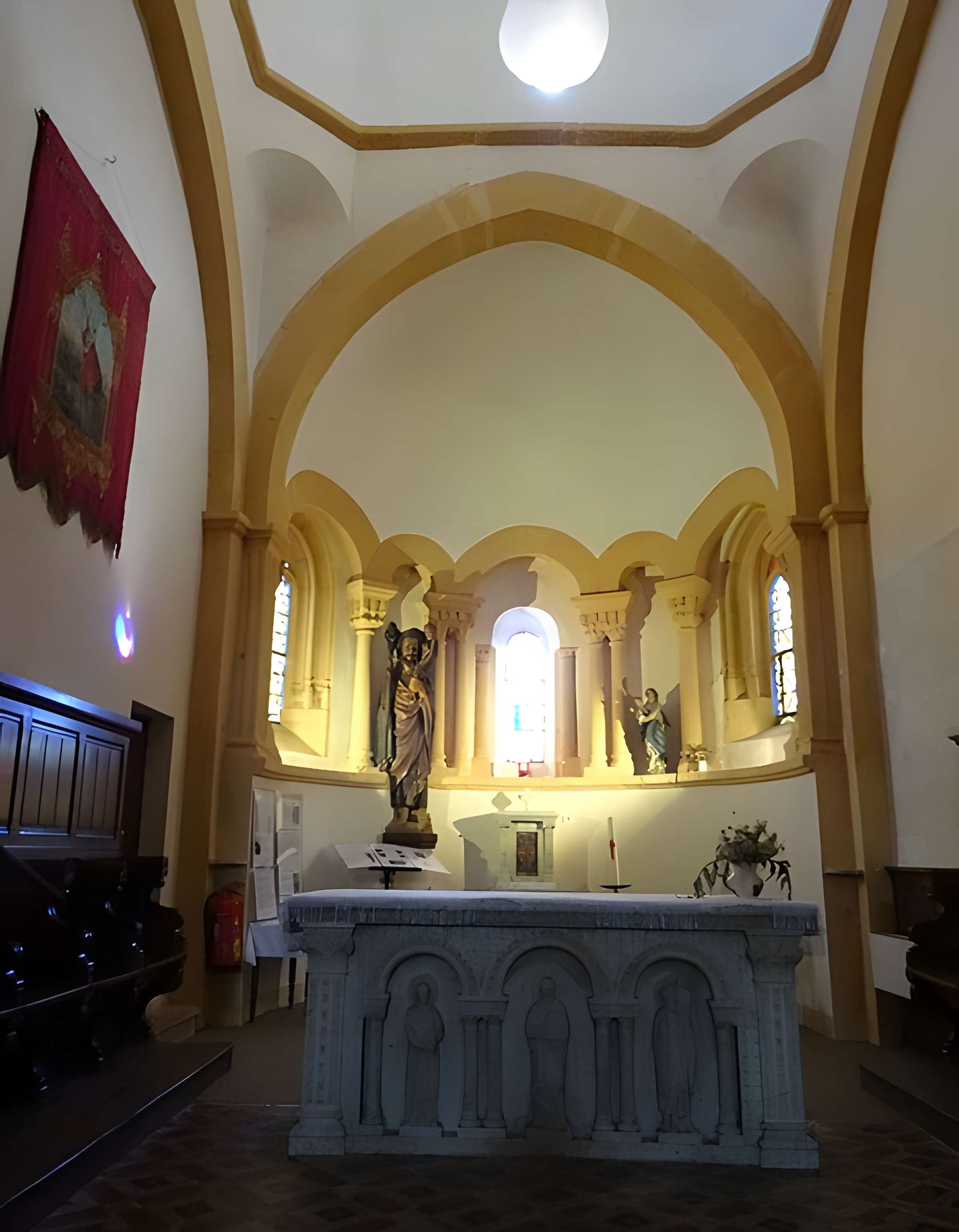 Église Saint-Christophe de Charnay