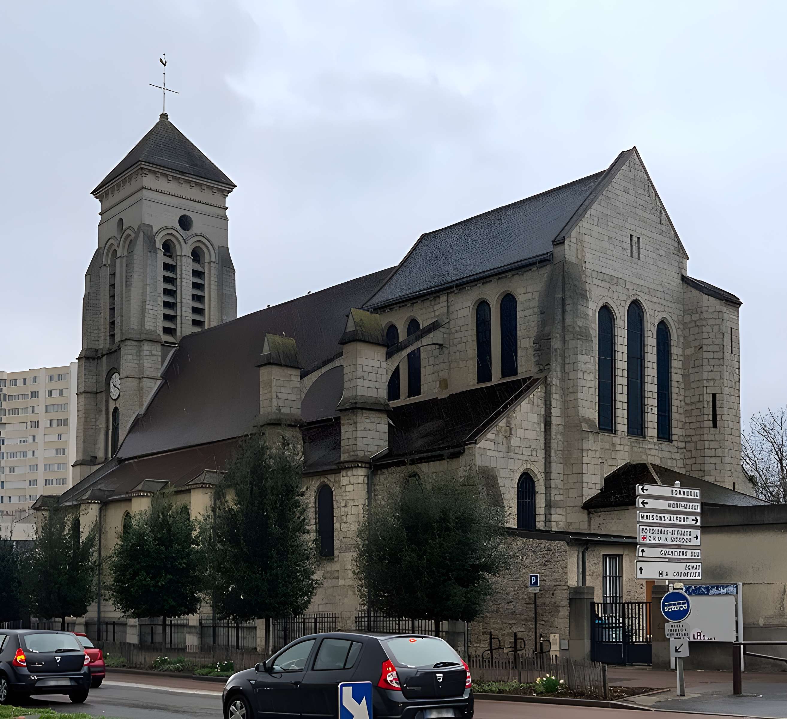 Église Saint-Christophe de Créteil
