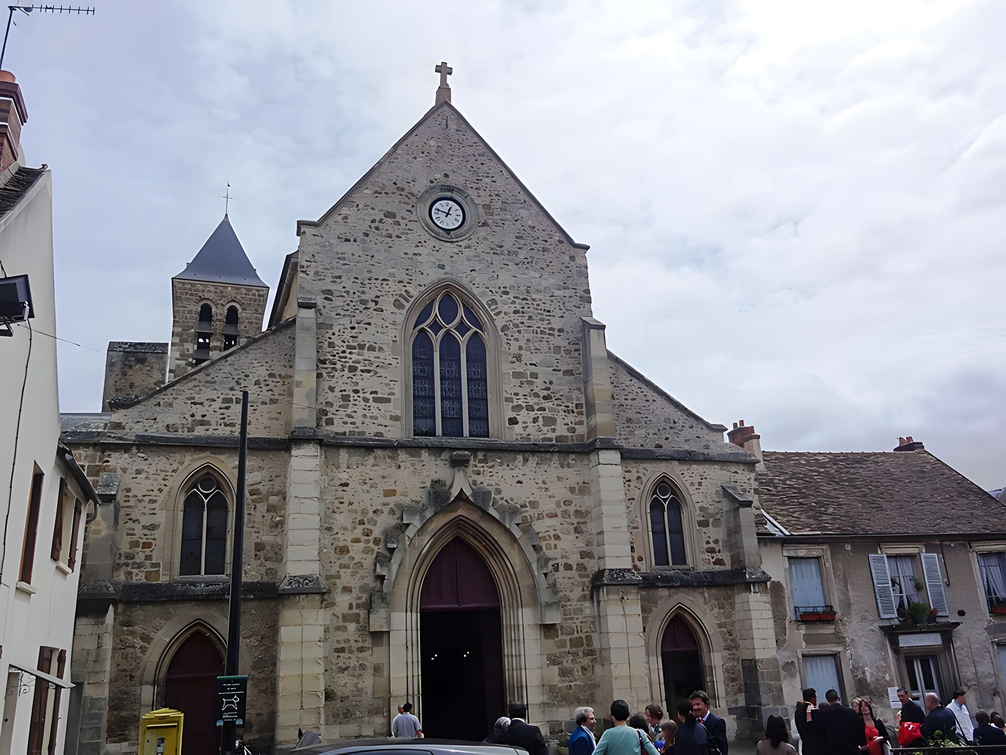 Église Saint-Clément d'Arpajon