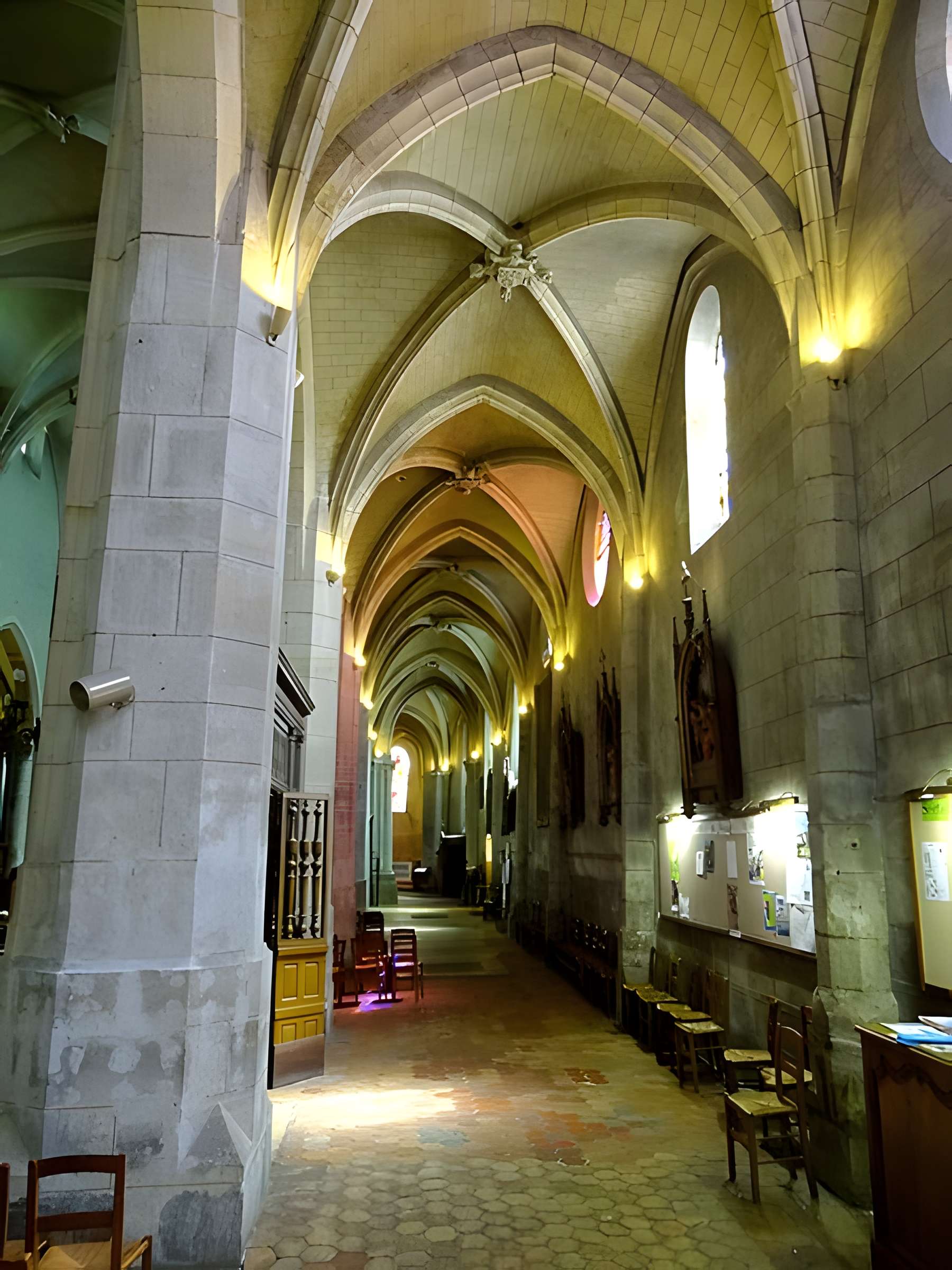Église Saint-Clément d'Arpajon