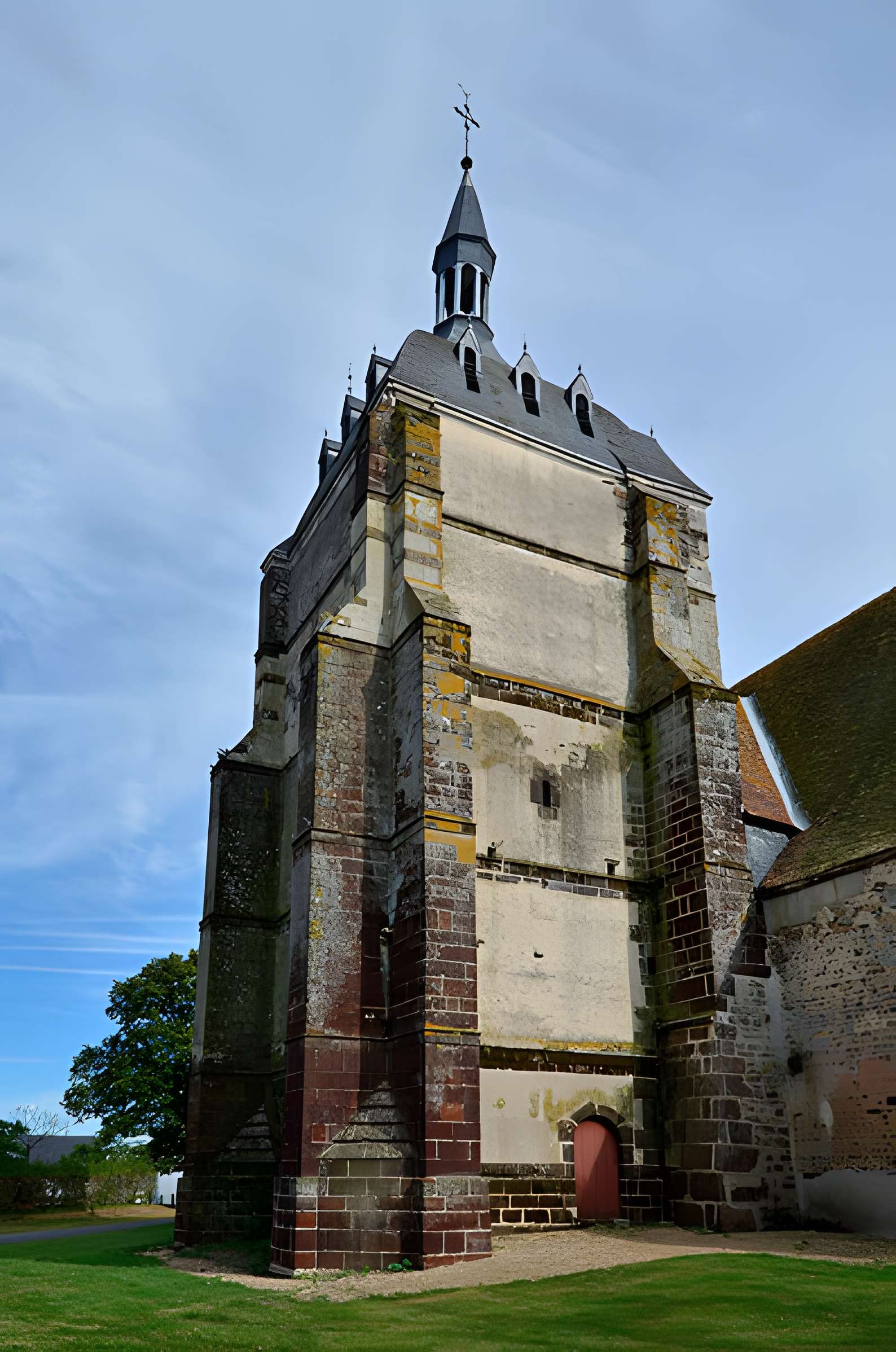 Église Saint-Clément de Choue