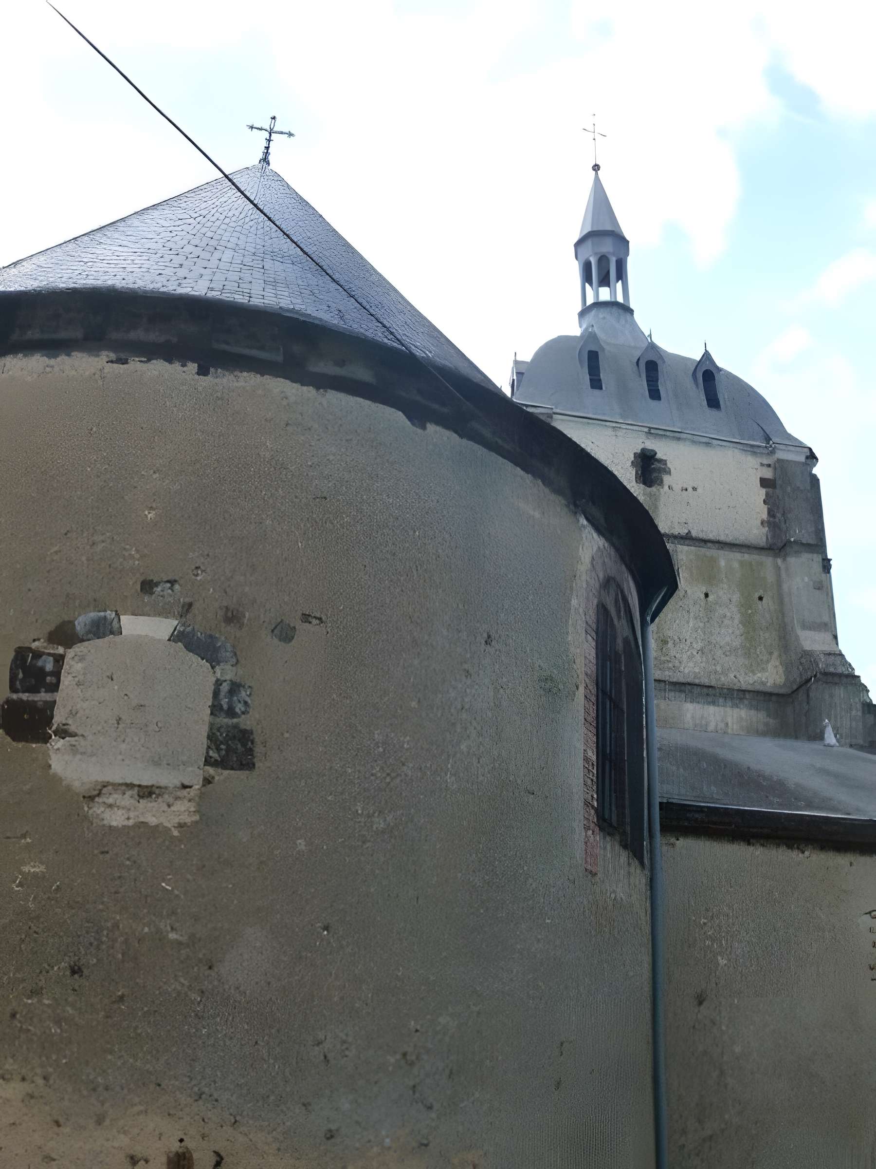 Église Saint-Clément de Choue