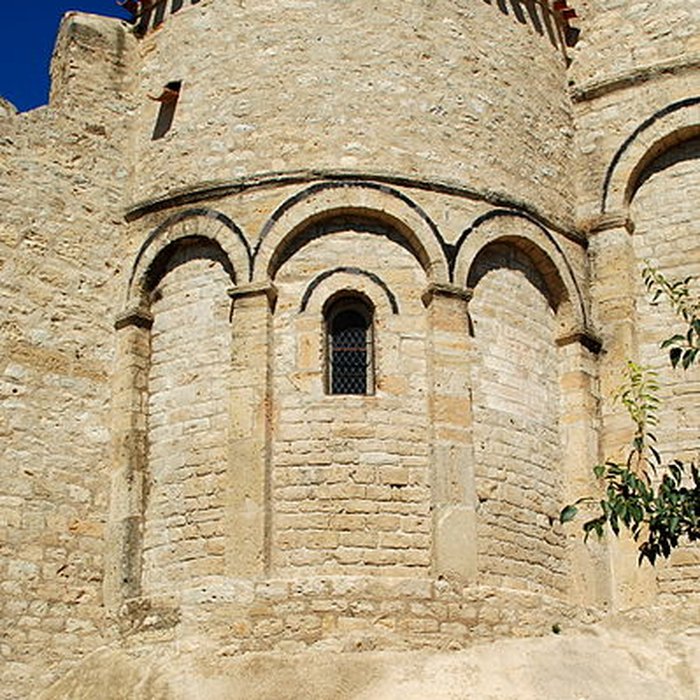 Photo de Église Saint-Jean-lÉvangéliste dOuveillan