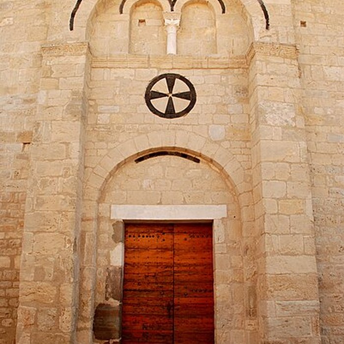 Photo de Église Saint-Jean-lÉvangéliste dOuveillan