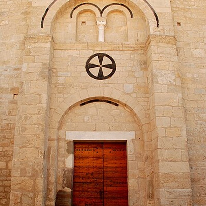 Photo de Église Saint-Jean-lÉvangéliste dOuveillan