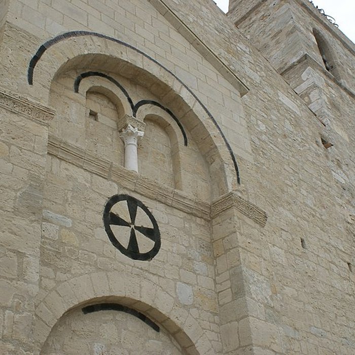 Photo de Église Saint-Jean-lÉvangéliste dOuveillan