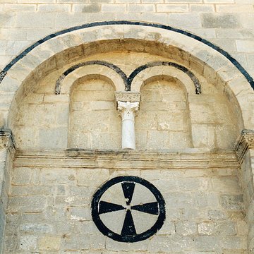 Église Saint-Jean-lÉvangéliste dOuveillan
