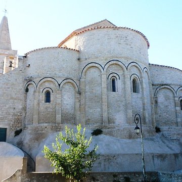 Église Saint-Jean-lÉvangéliste dOuveillan