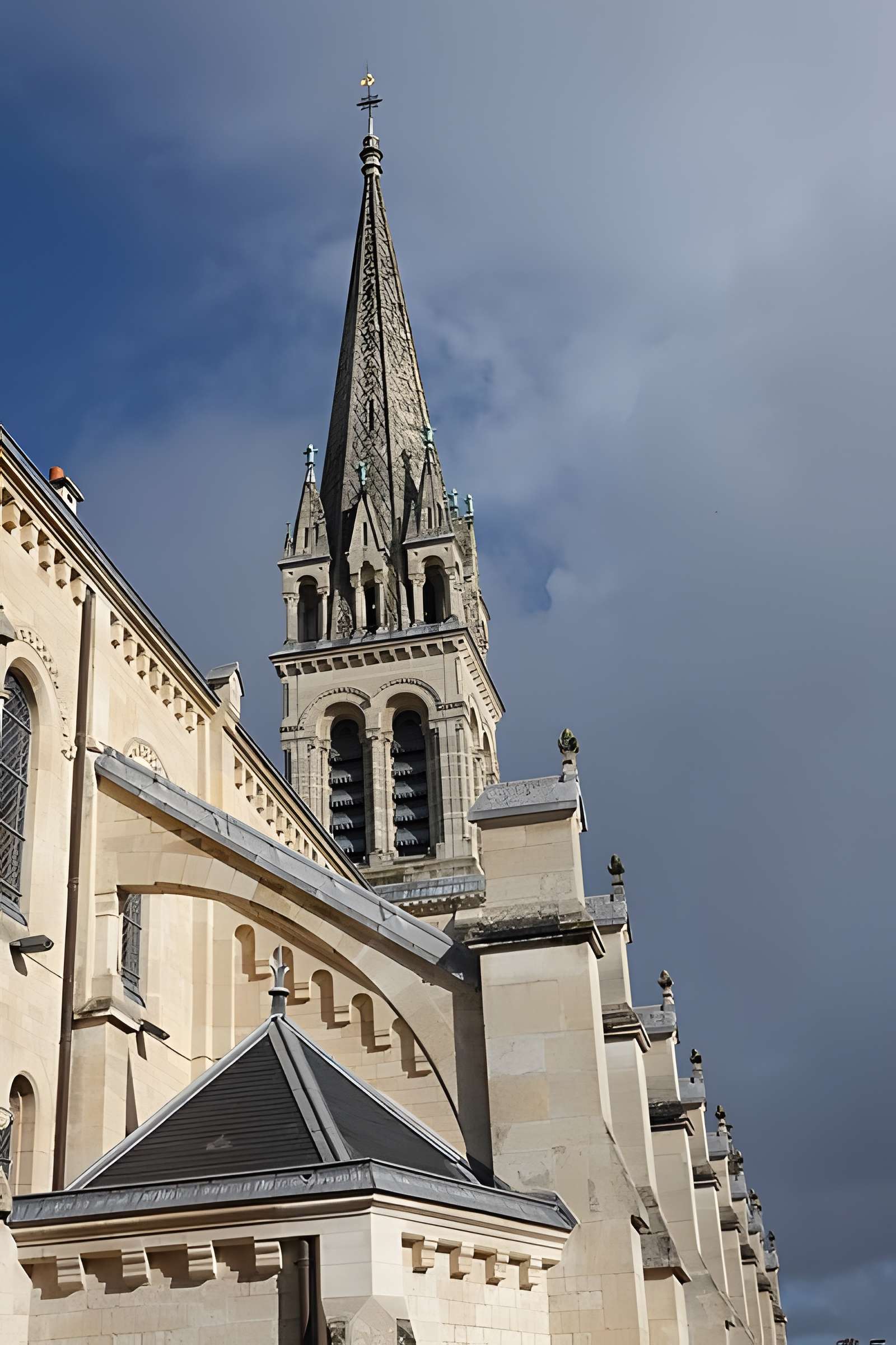 Église Saint-Clodoald de Saint-Cloud
