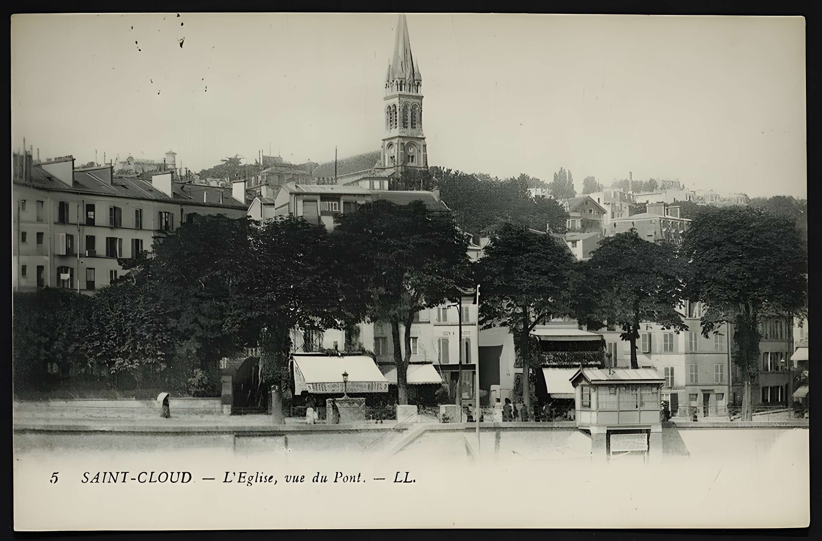 Église Saint-Clodoald de Saint-Cloud