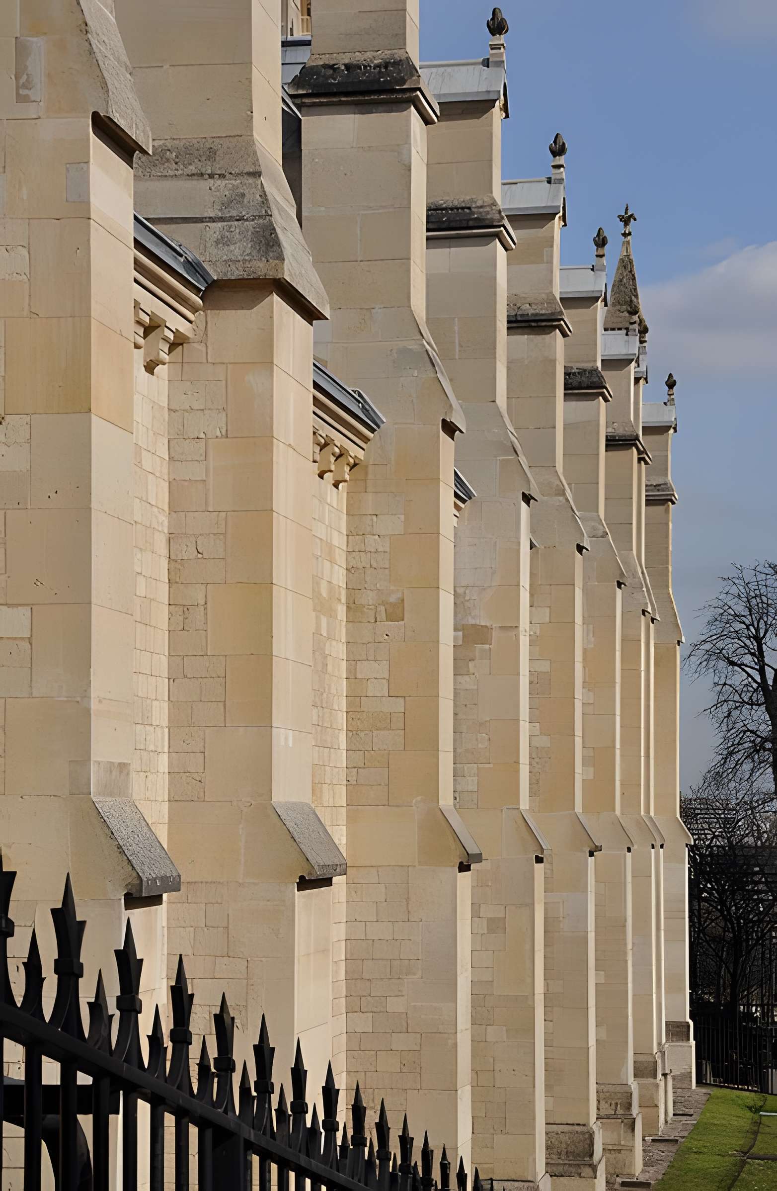 Église Saint-Clodoald de Saint-Cloud
