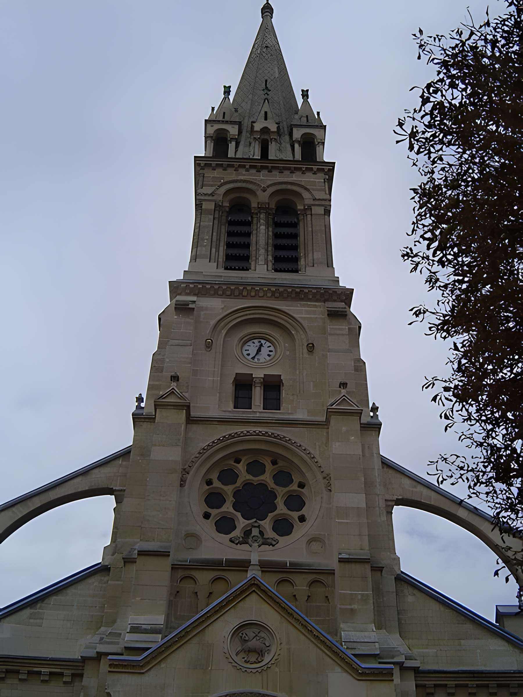 Église Saint-Clodoald de Saint-Cloud