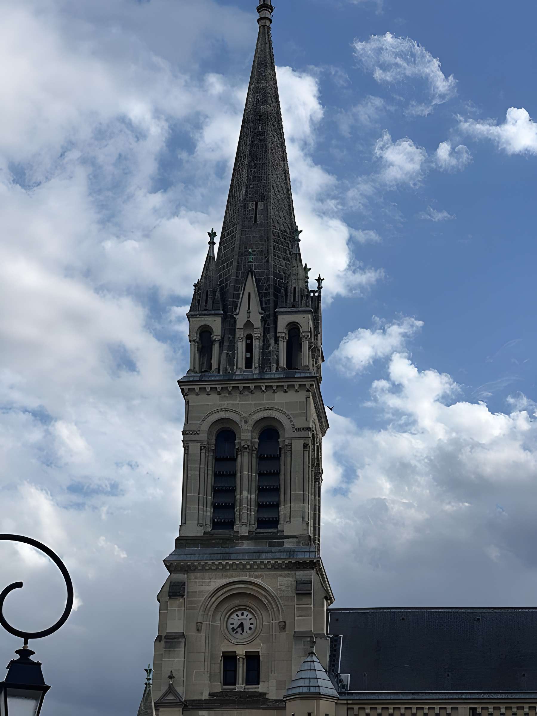 Église Saint-Clodoald de Saint-Cloud