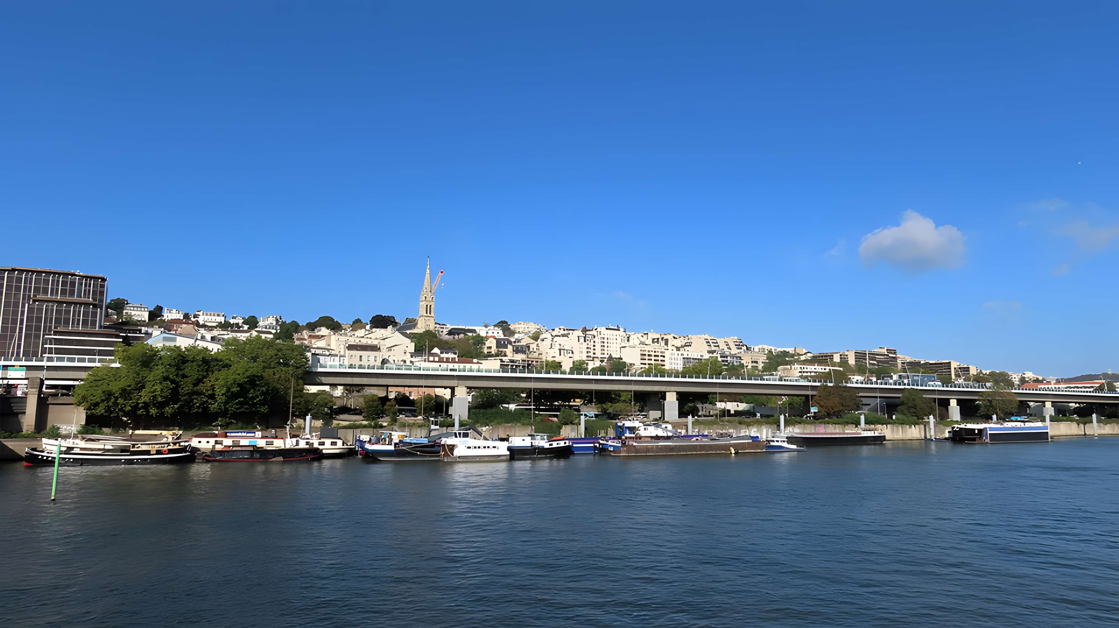 Église Saint-Clodoald de Saint-Cloud