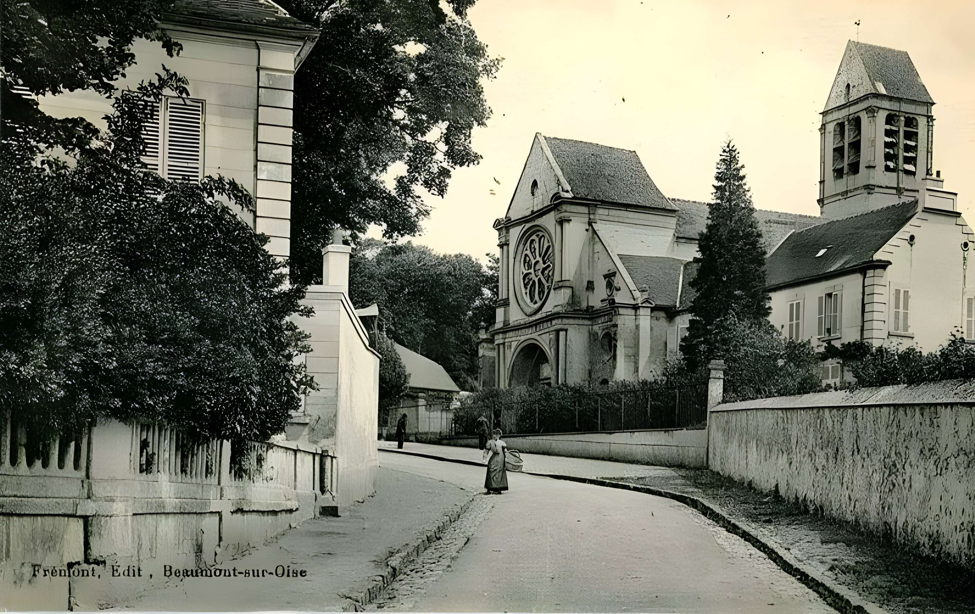 Église Saint-Côme-Saint-Damien de Luzarches