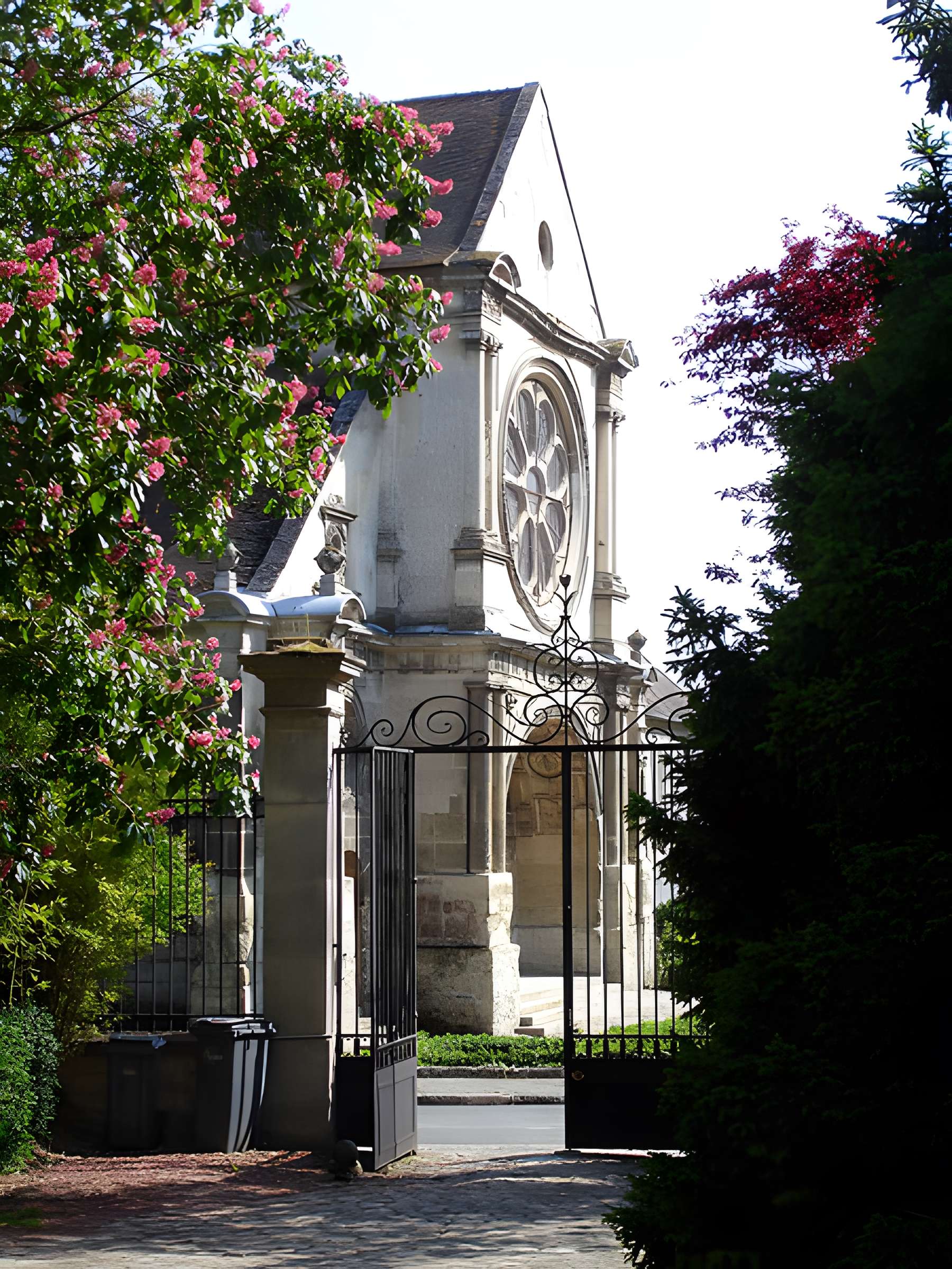 Église Saint-Côme-Saint-Damien de Luzarches