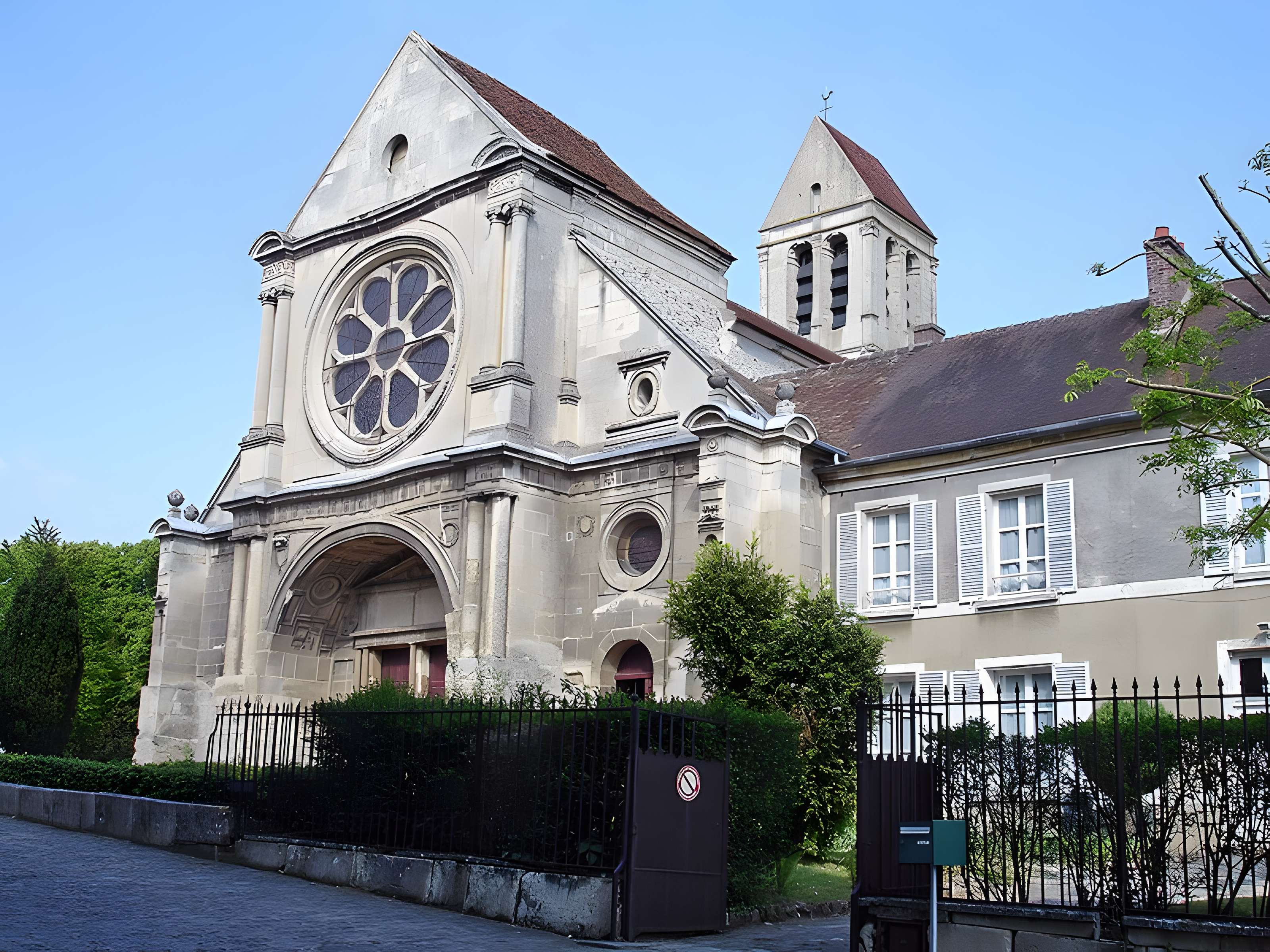 Église Saint-Côme-Saint-Damien de Luzarches