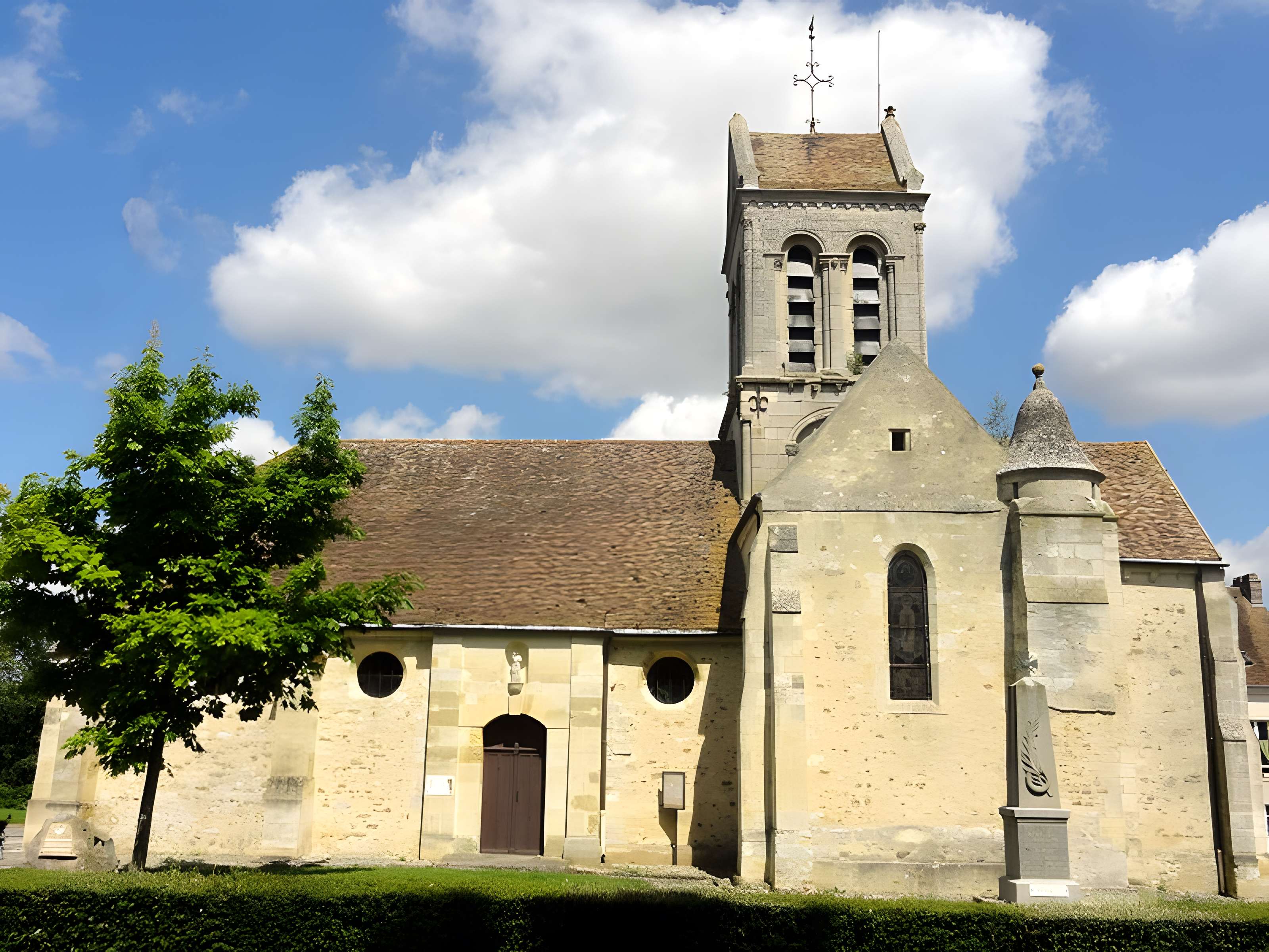 Église Saint-Crépin-Saint-Crépinien de Bréançon