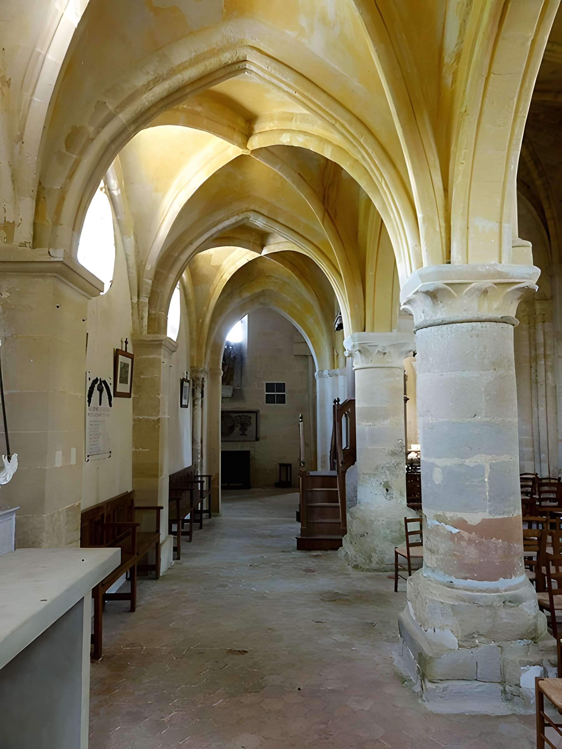 Église Saint-Crépin-Saint-Crépinien de Bréançon