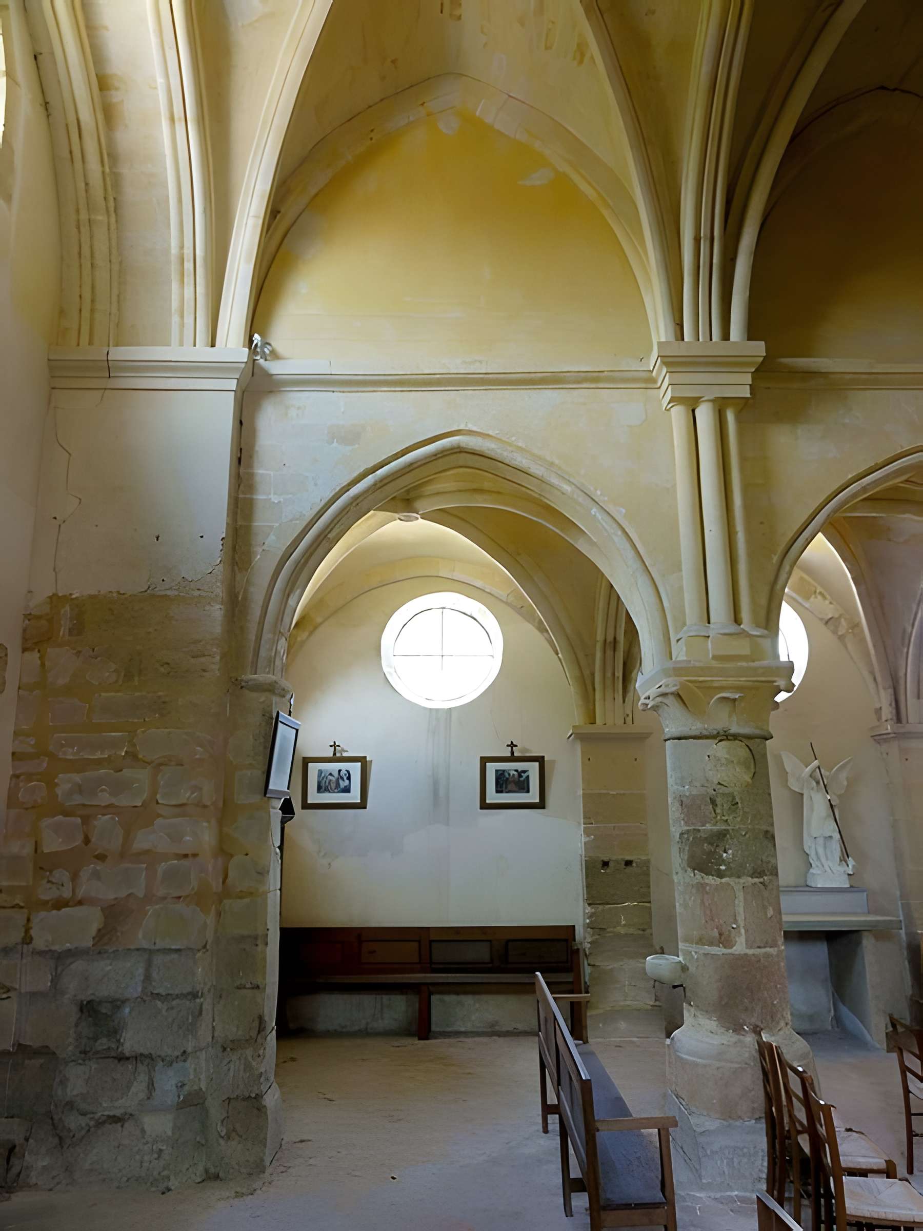 Église Saint-Crépin-Saint-Crépinien de Bréançon