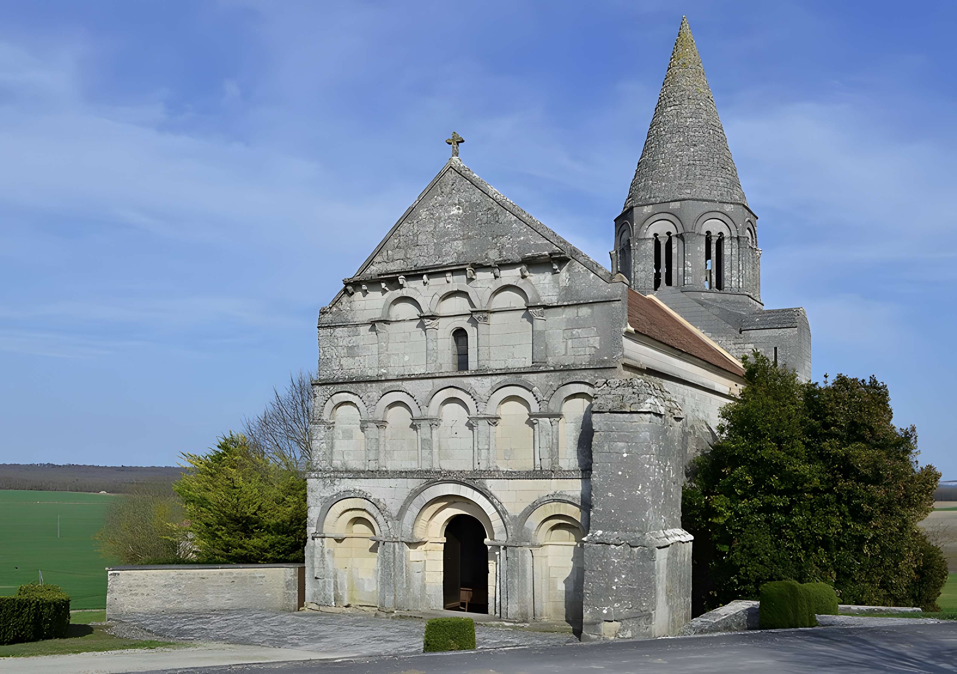 Église Saint-Cybard de Plassac