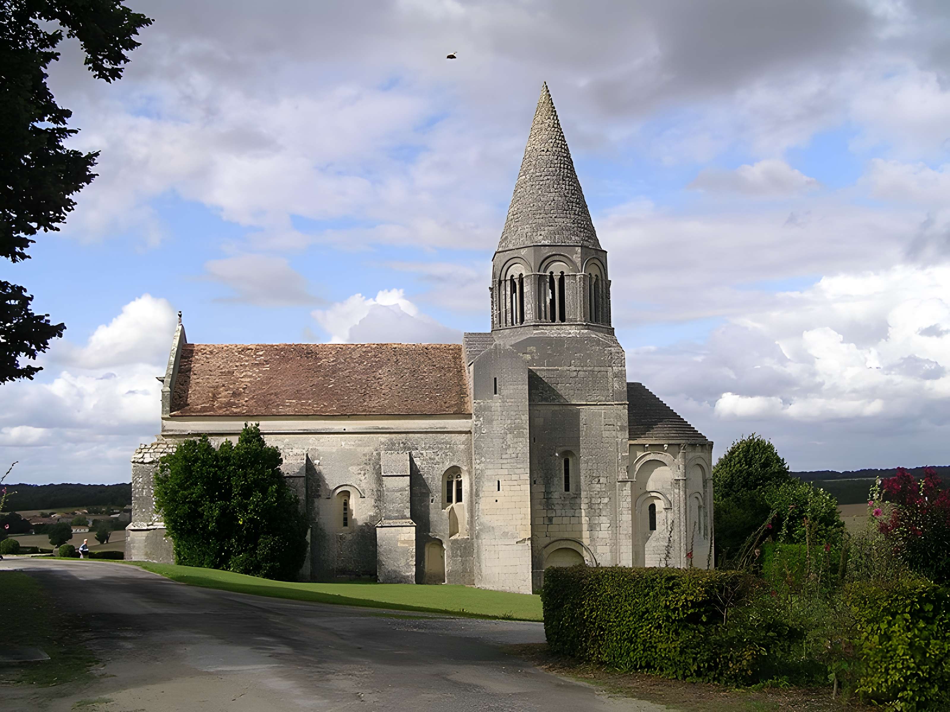 Église Saint-Cybard de Plassac