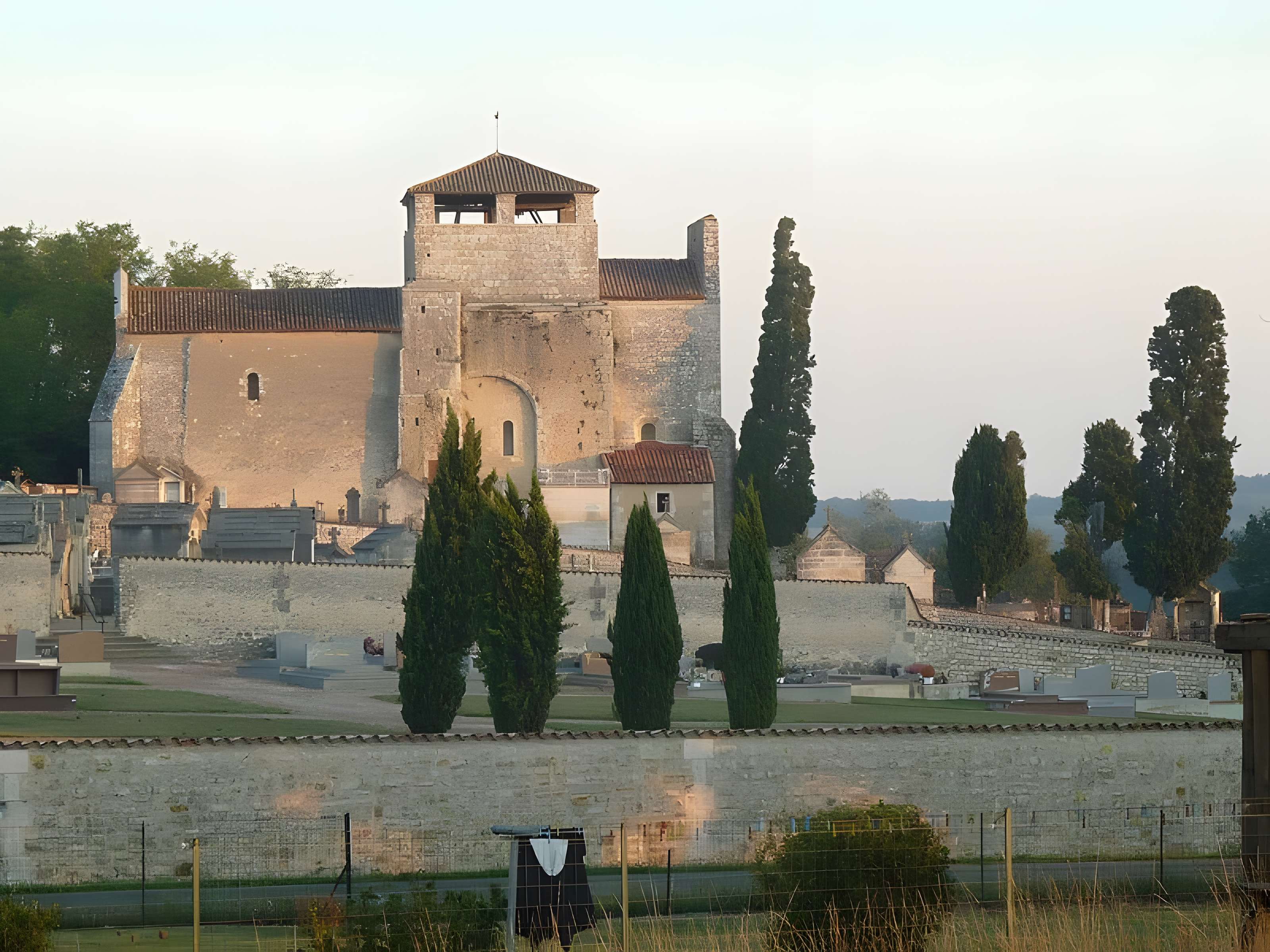 Église Saint-Cybard de Rivières 