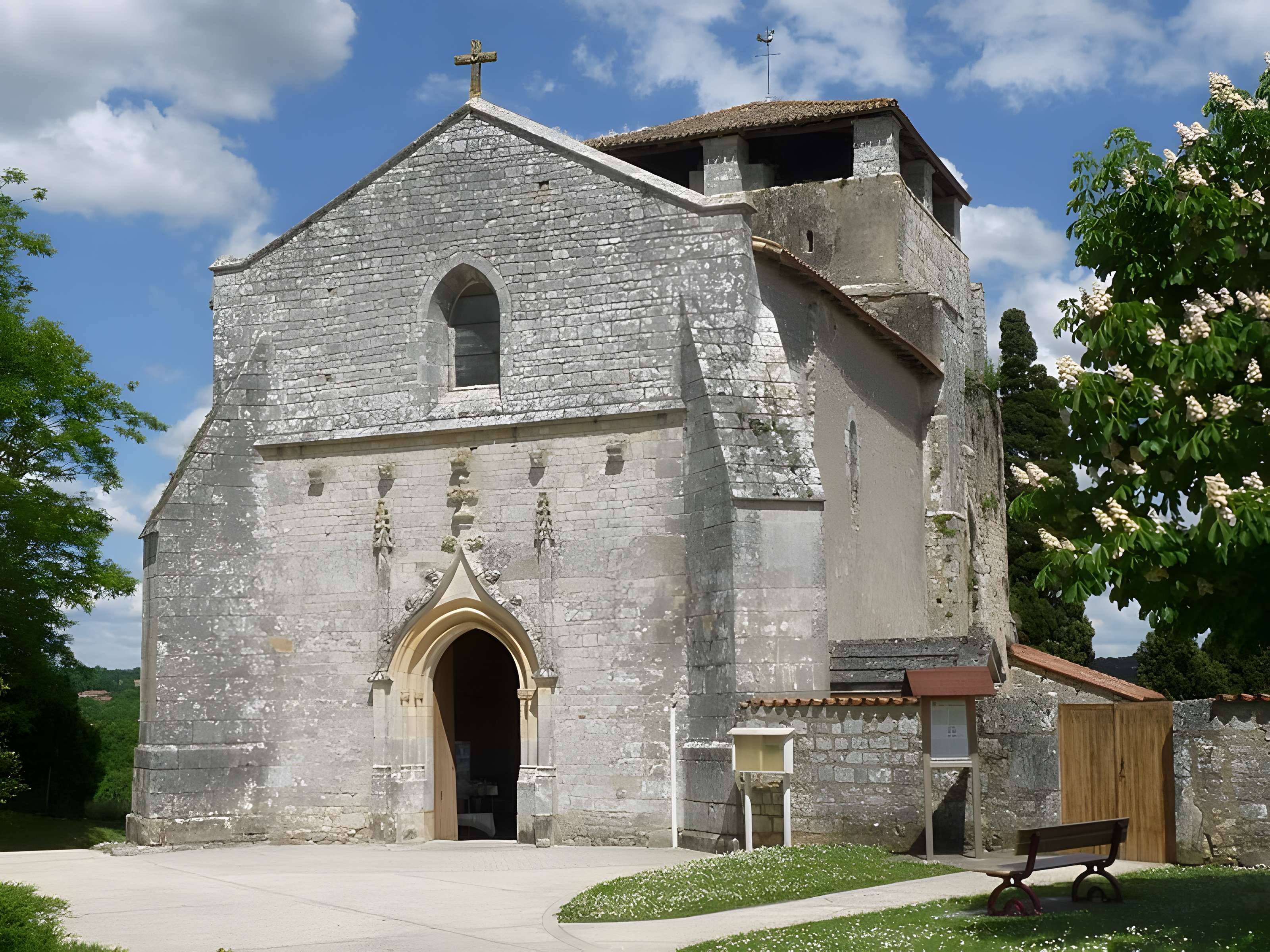 Église Saint-Cybard de Rivières
