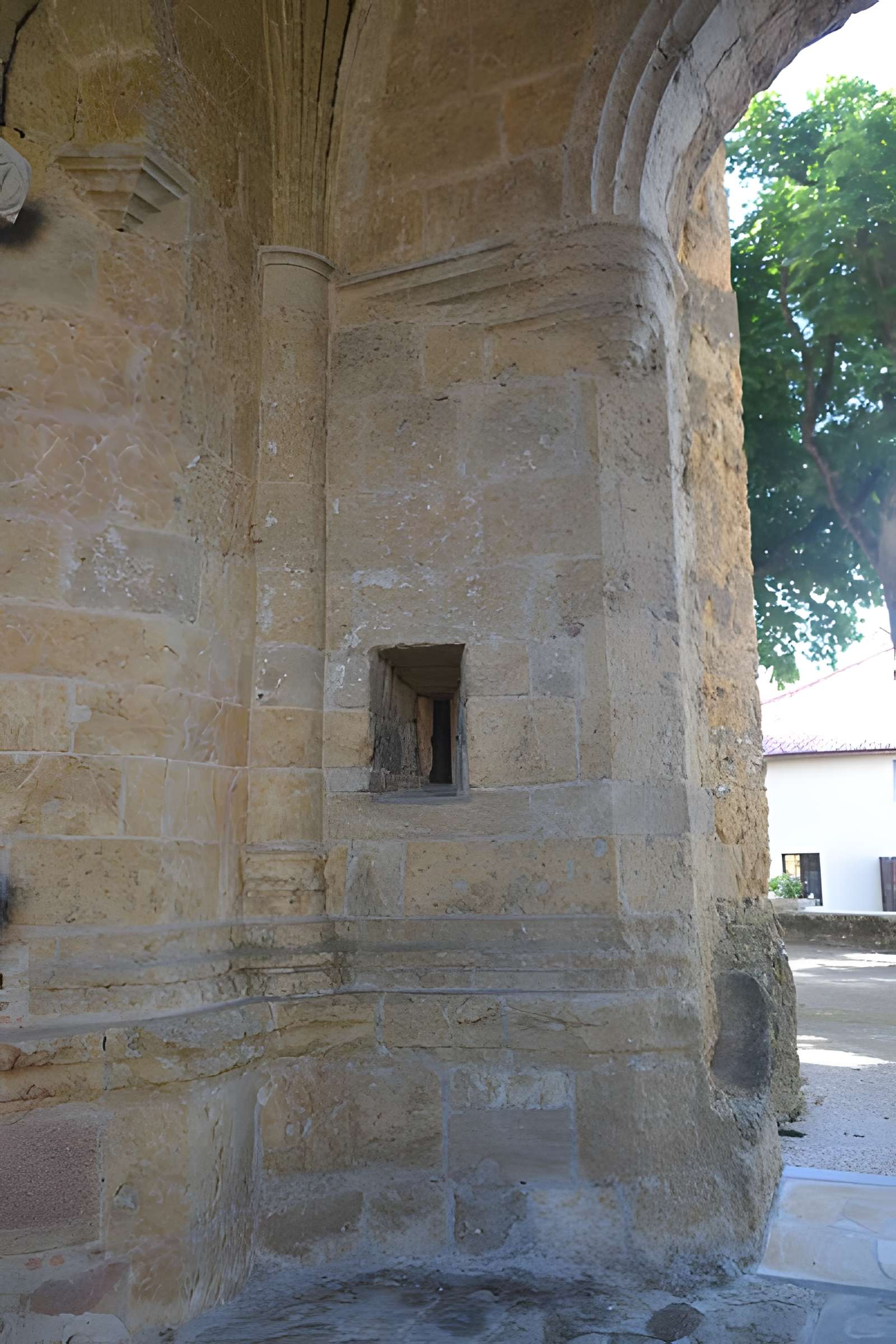 Église Saint-Cyr-et-Sainte-Julitte de Castelnau-Rivière-Basse