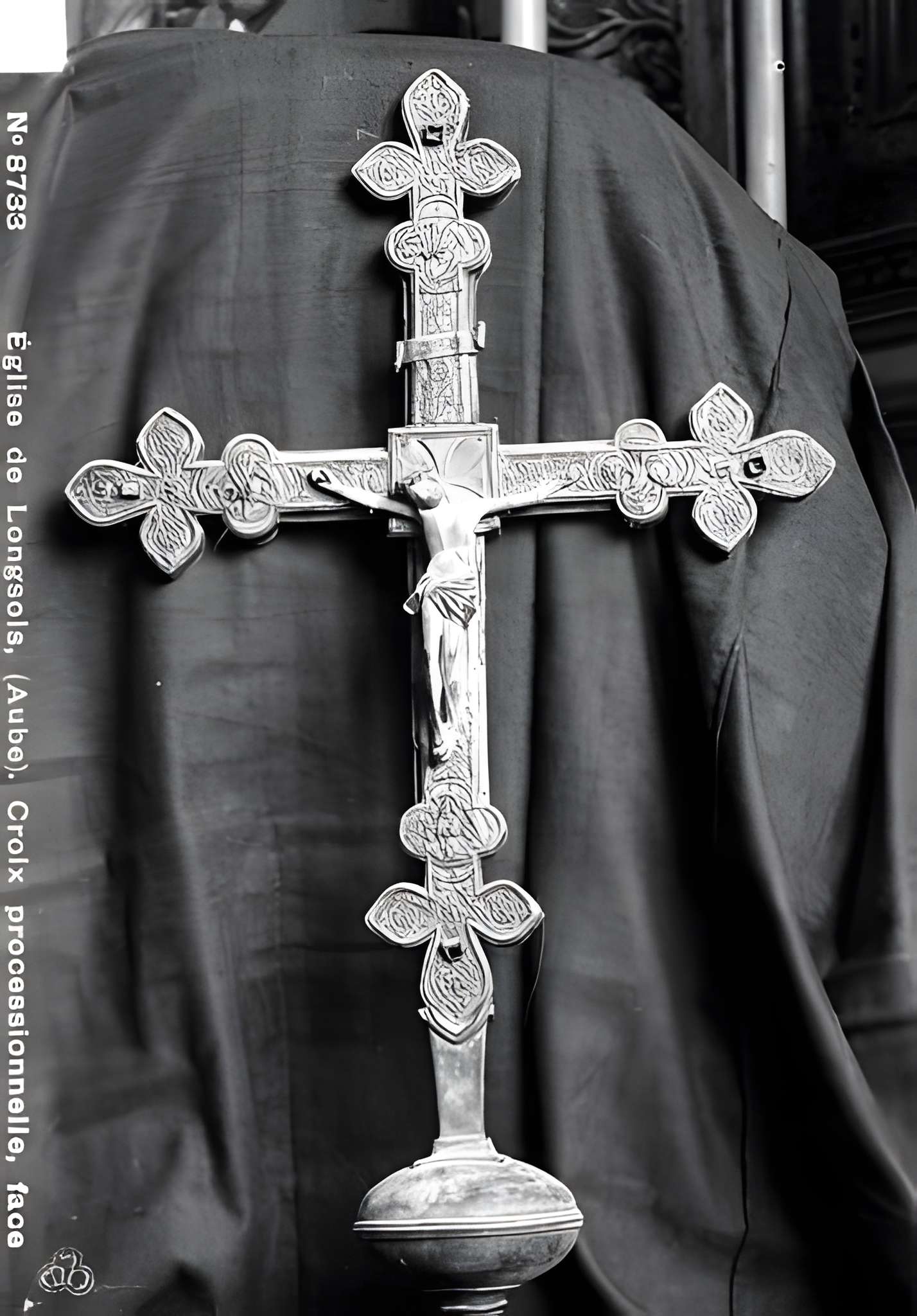 Église Saint-Julien-l'Hospitalier-et-Saint-Blaise de Longsols