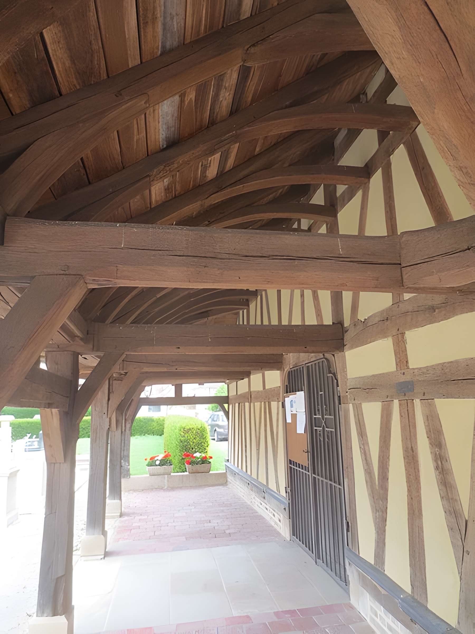 Église Saint-Julien-l'Hospitalier-et-Saint-Blaise de Longsols