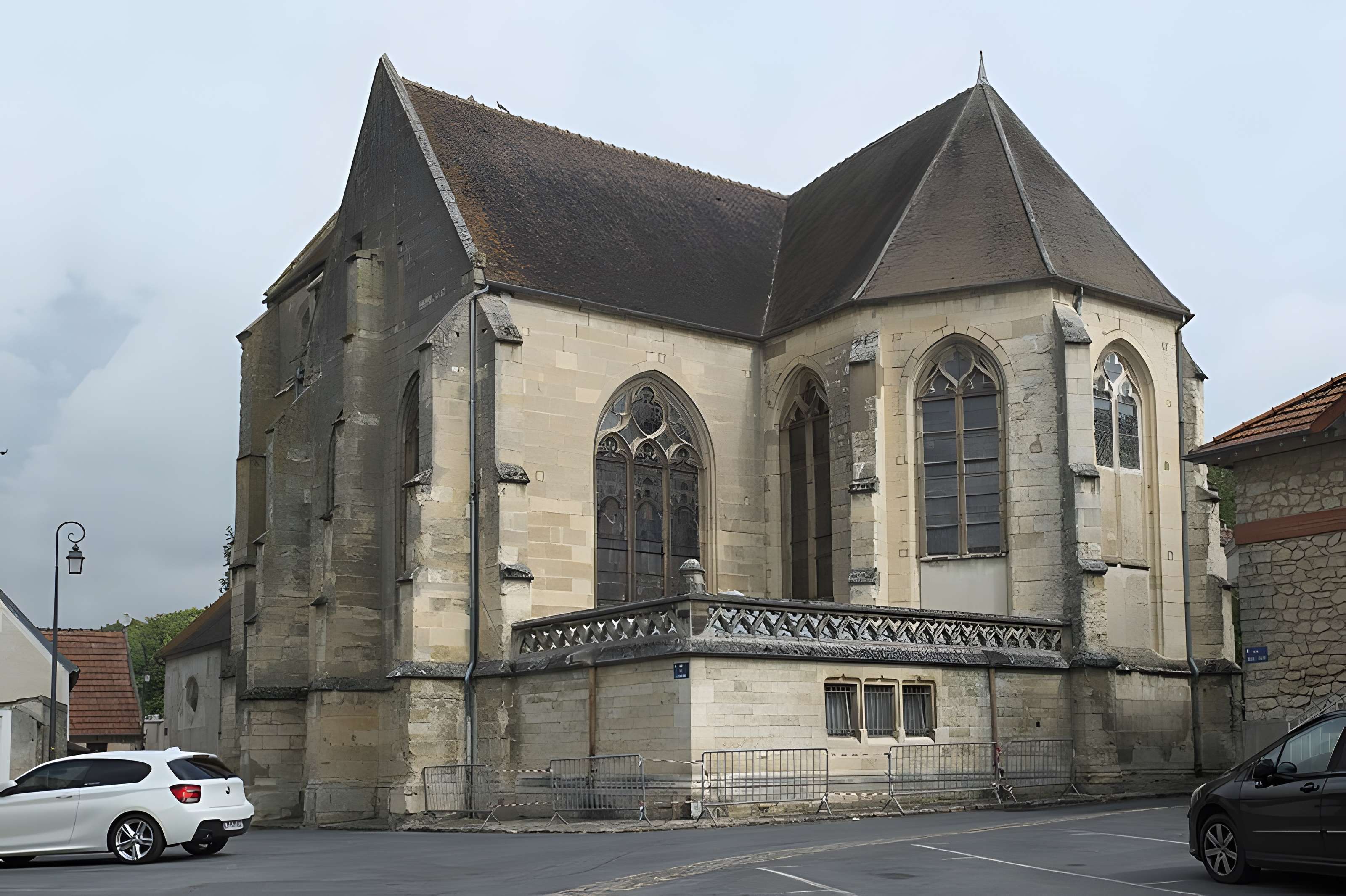 Église Saint-Cyr-et-Sainte-Julitte de Crouy-sur-Ourcq