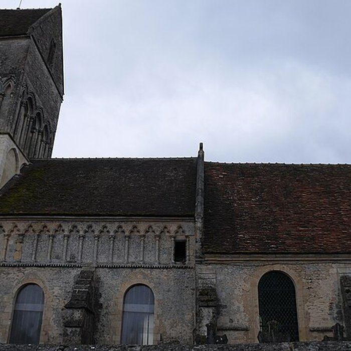 Photo de Église Saint-Cyr-et-Sainte-Julitte de Noron-lAbbaye