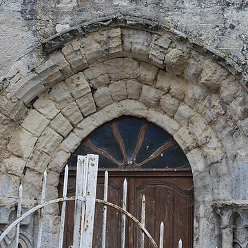 Église Saint-Cyr-et-Sainte-Julitte de Noron-lAbbaye