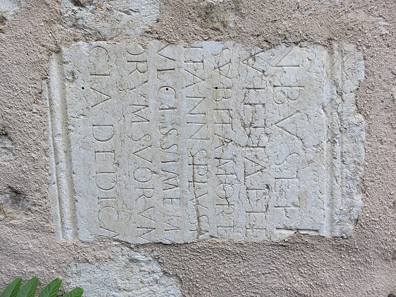 Église Saint-Cyr-et-Sainte-Julitte de Saint-Cyr-au-Mont-d'Or