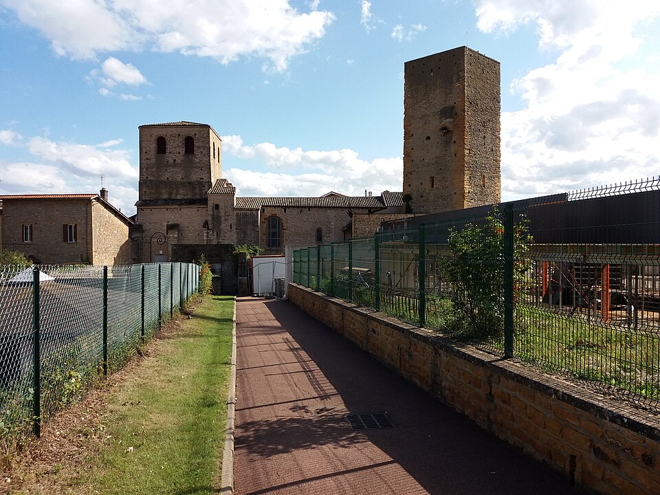 Église Saint-Cyr-et-Sainte-Julitte de Saint-Cyr-au-Mont-d'Or