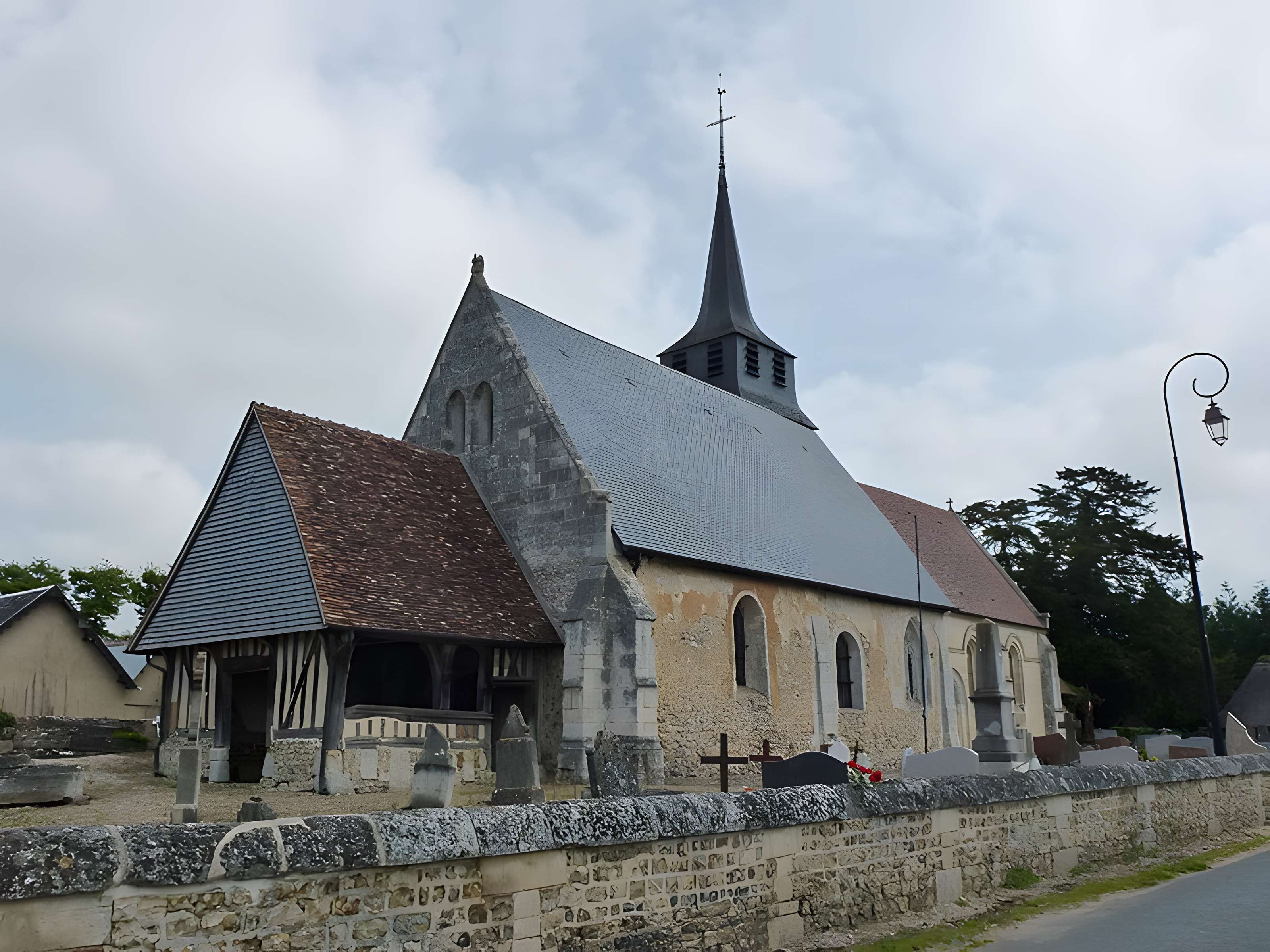 Église Saint-Cyr-et-Sainte-Julitte de Saint-Cyr-de-Salerne