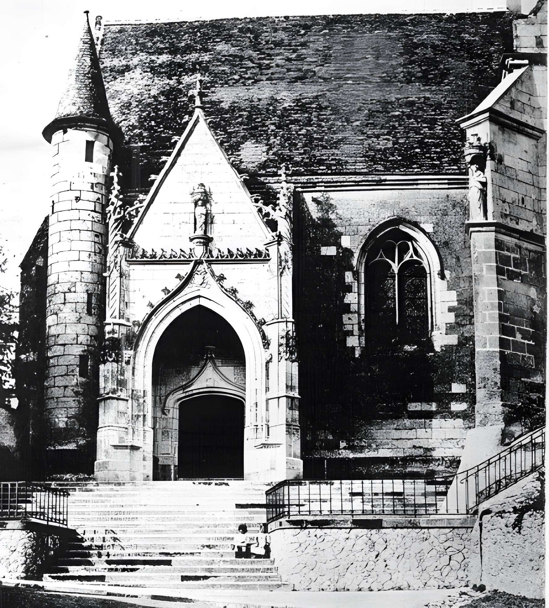 Église Saint-Cyr-et-Sainte-Julitte de Saint-Cyr-sur-Loire